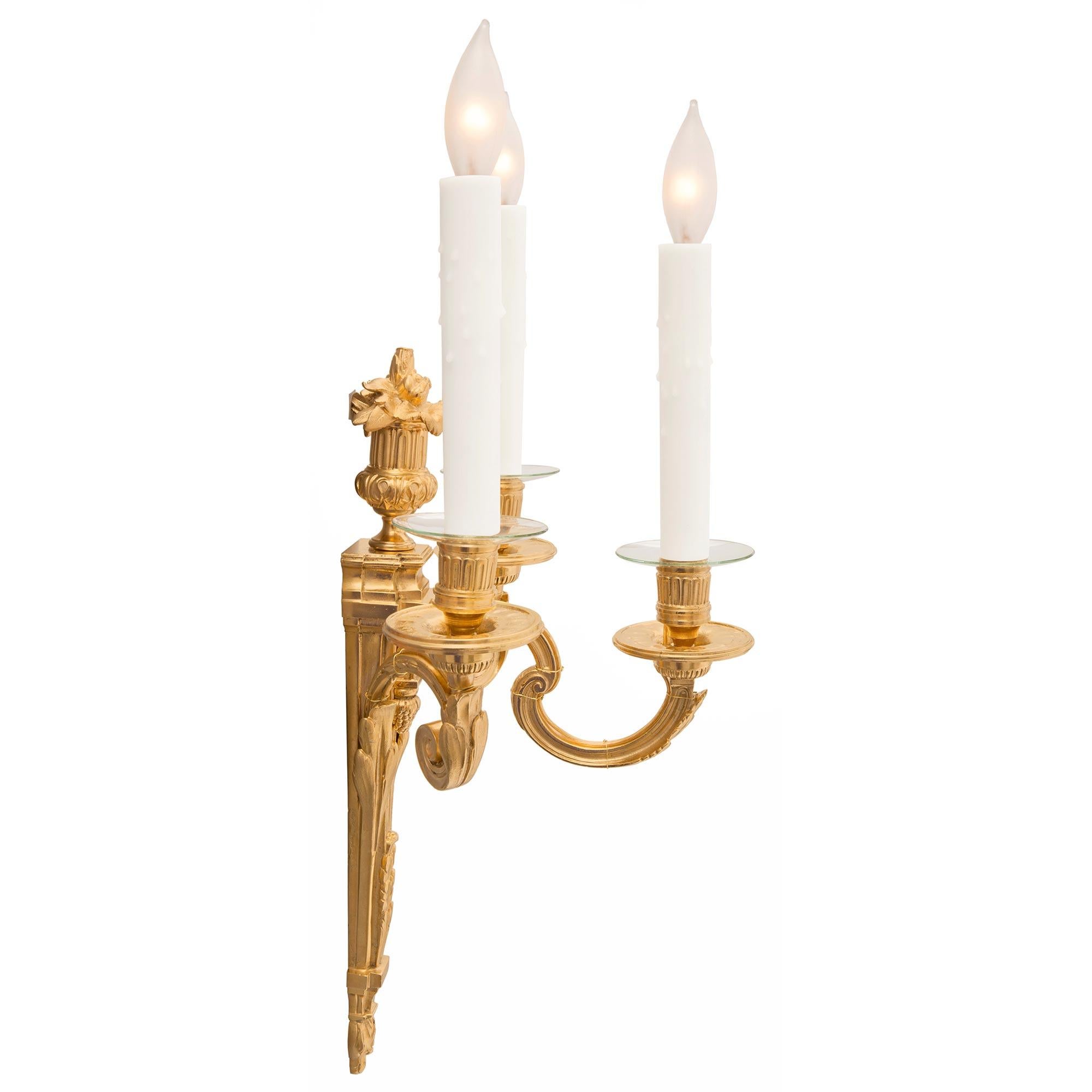 Pair of French 19th Century Louis XVI St. Ormolu Sconces In Good Condition For Sale In West Palm Beach, FL