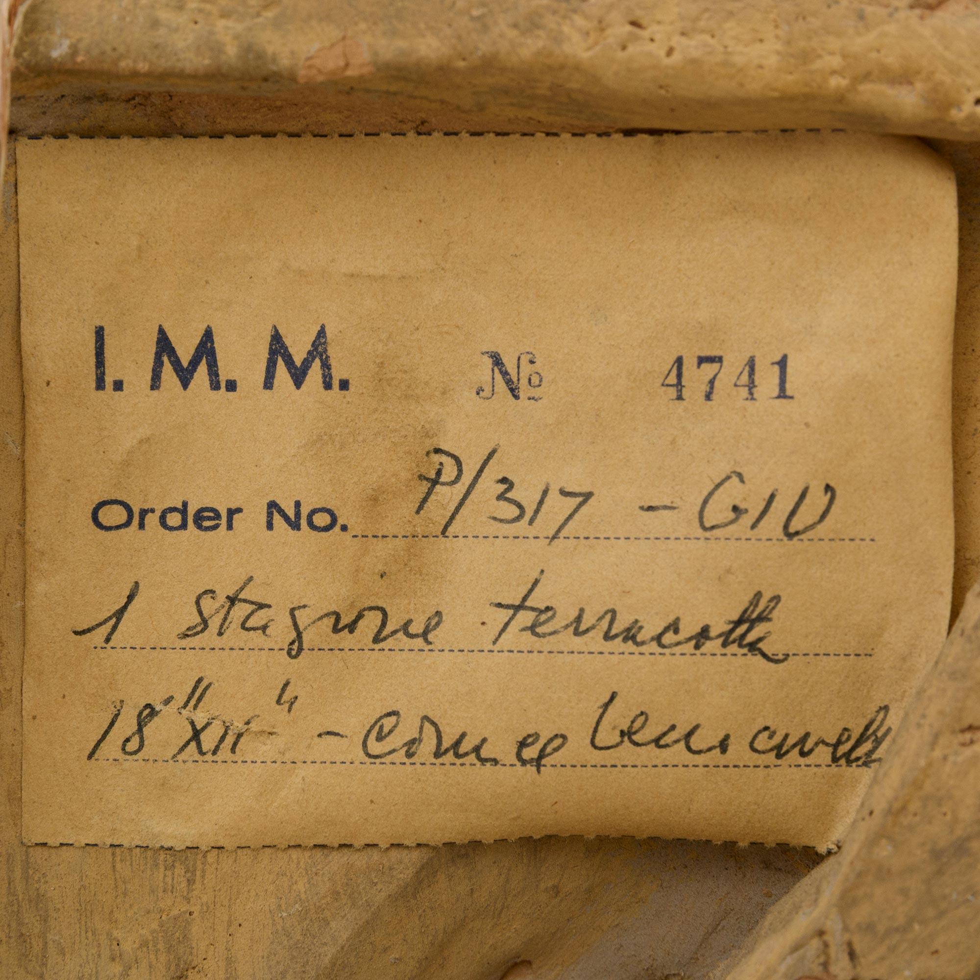 Paire de plaques en terre cuite de style Louis XVI du XIXe siècle, d'après Clodion en vente 5