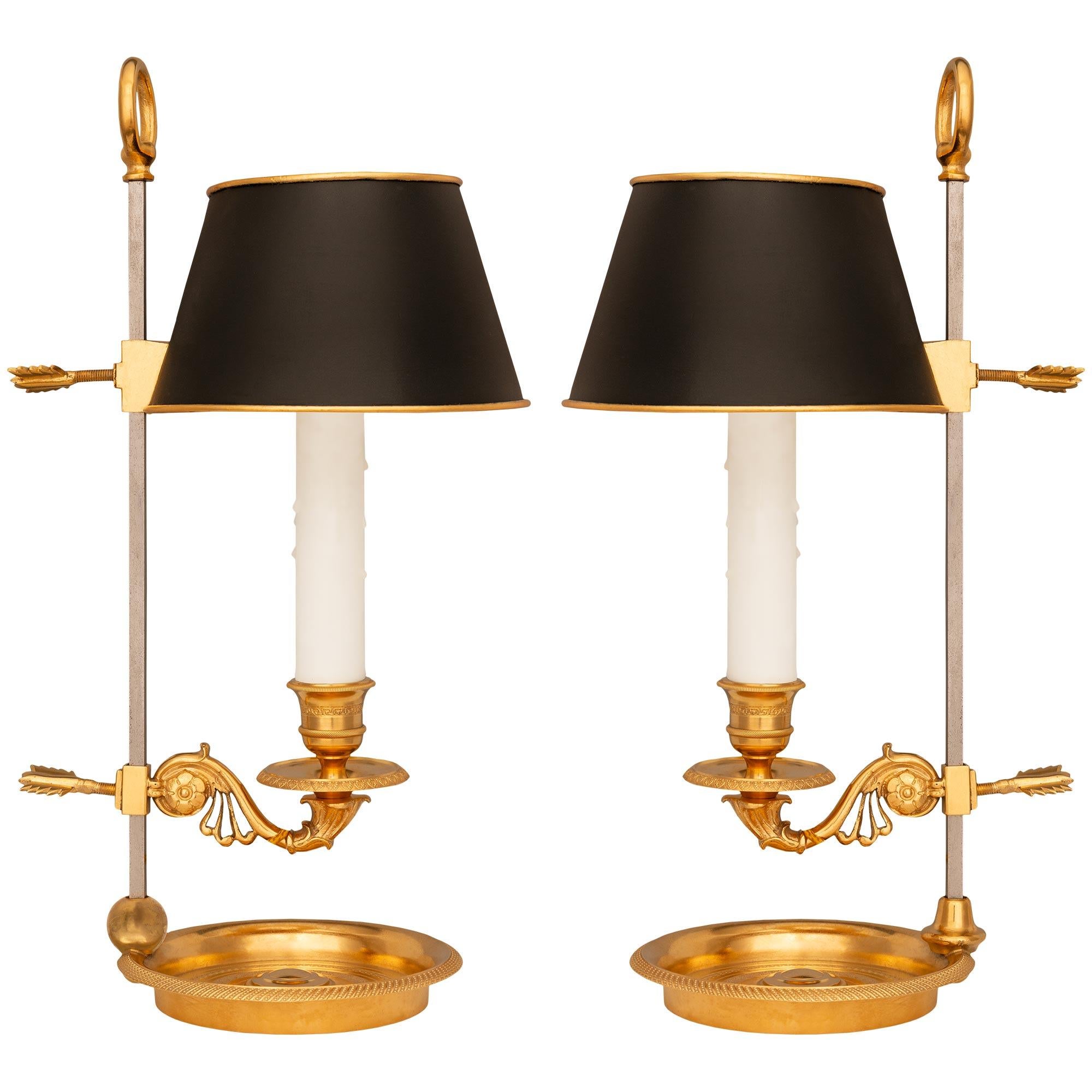 Pair Of French 19th Century Louis XVI St. Tole And Ormolu Chamberstick Lamps For Sale 5