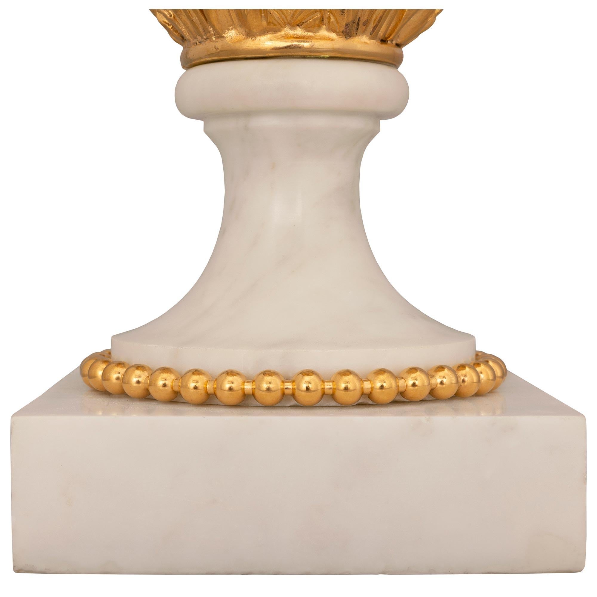 Pair of French 19th Century Louis XVI St. White Carrara Marble and Ormolu Lamps For Sale 4