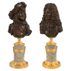 Paar französische Bronze-, Ormolu- und Marmorstatuetten im Louis-XVI-Stil des 19. Jahrhunderts