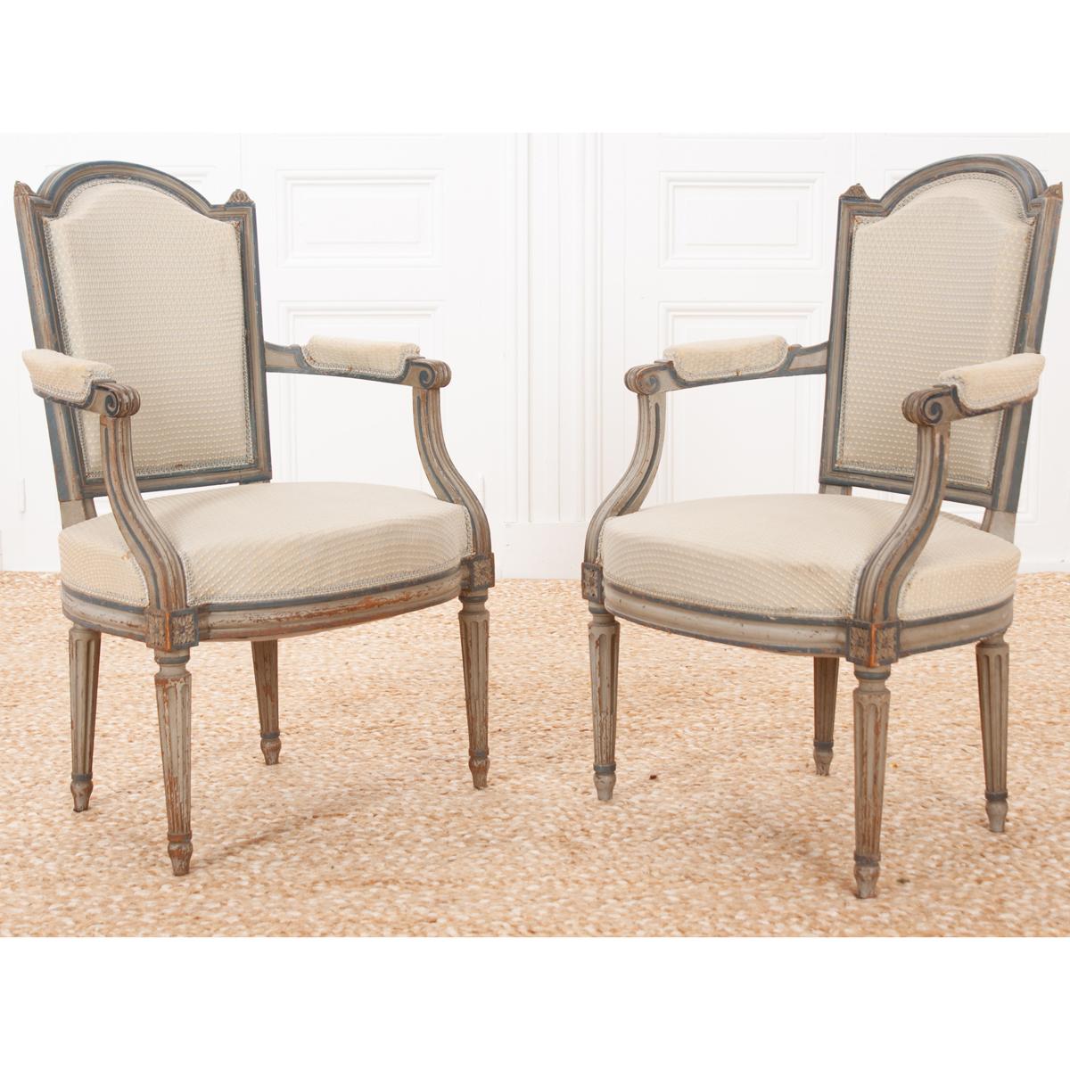 Pair of French 19th Century Louis XVI-Style Fauteuils In Good Condition In Baton Rouge, LA