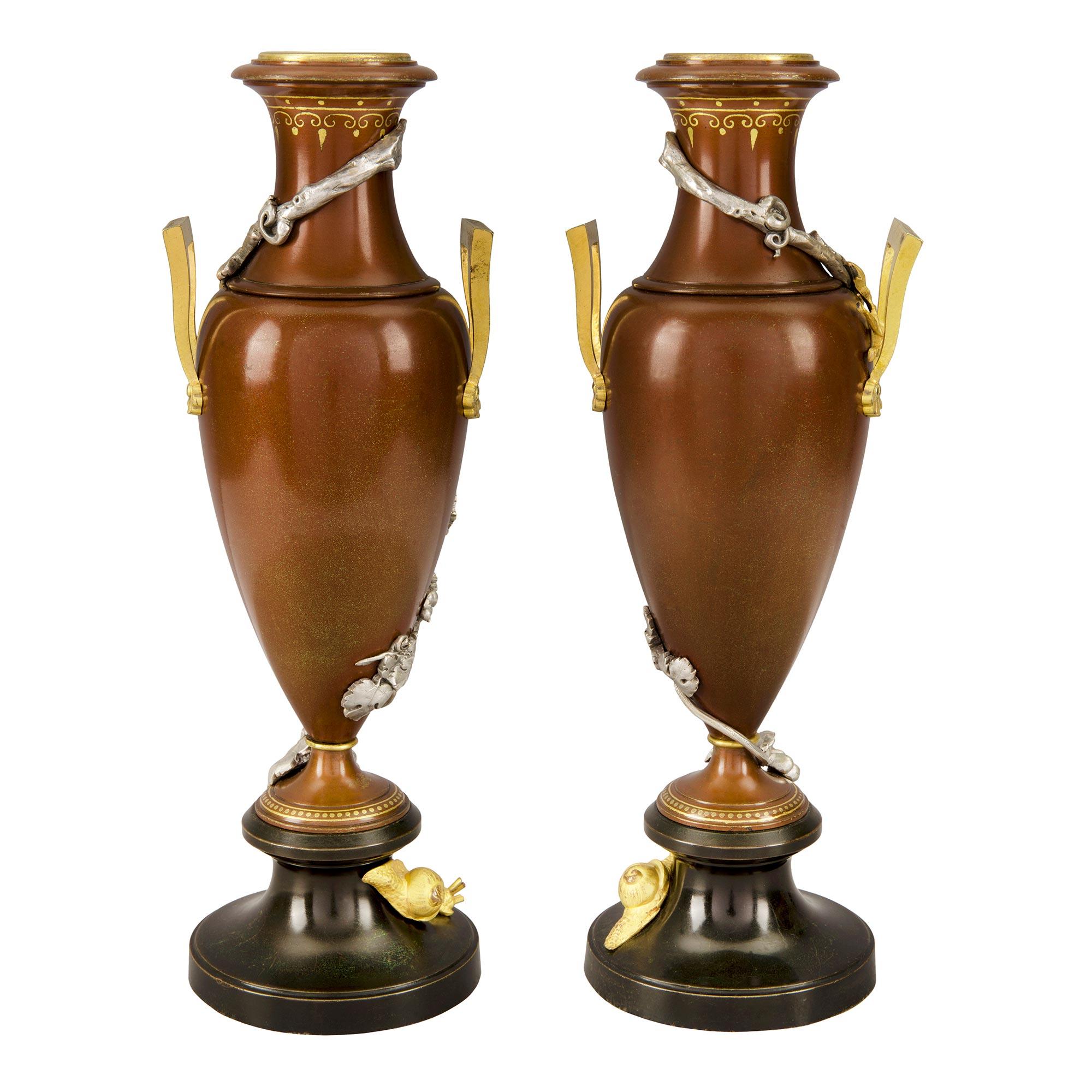 Pair of French 19th Century Louis XVI Style Ormolu and Bronze Urns In Good Condition For Sale In West Palm Beach, FL