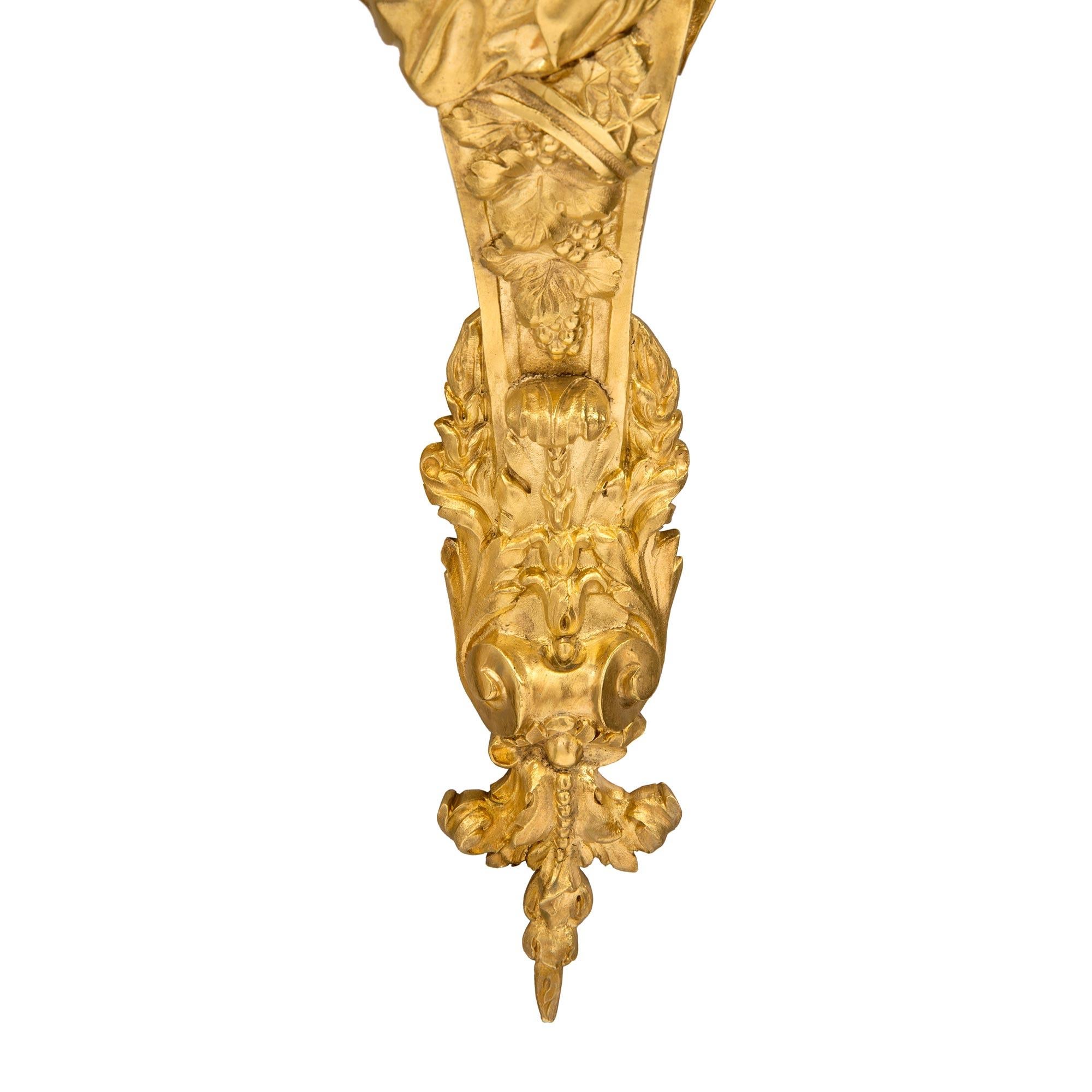 Pair of French 19th Century Louis XVI Style Ormolu Sconces, Attributed to Dasson For Sale 5