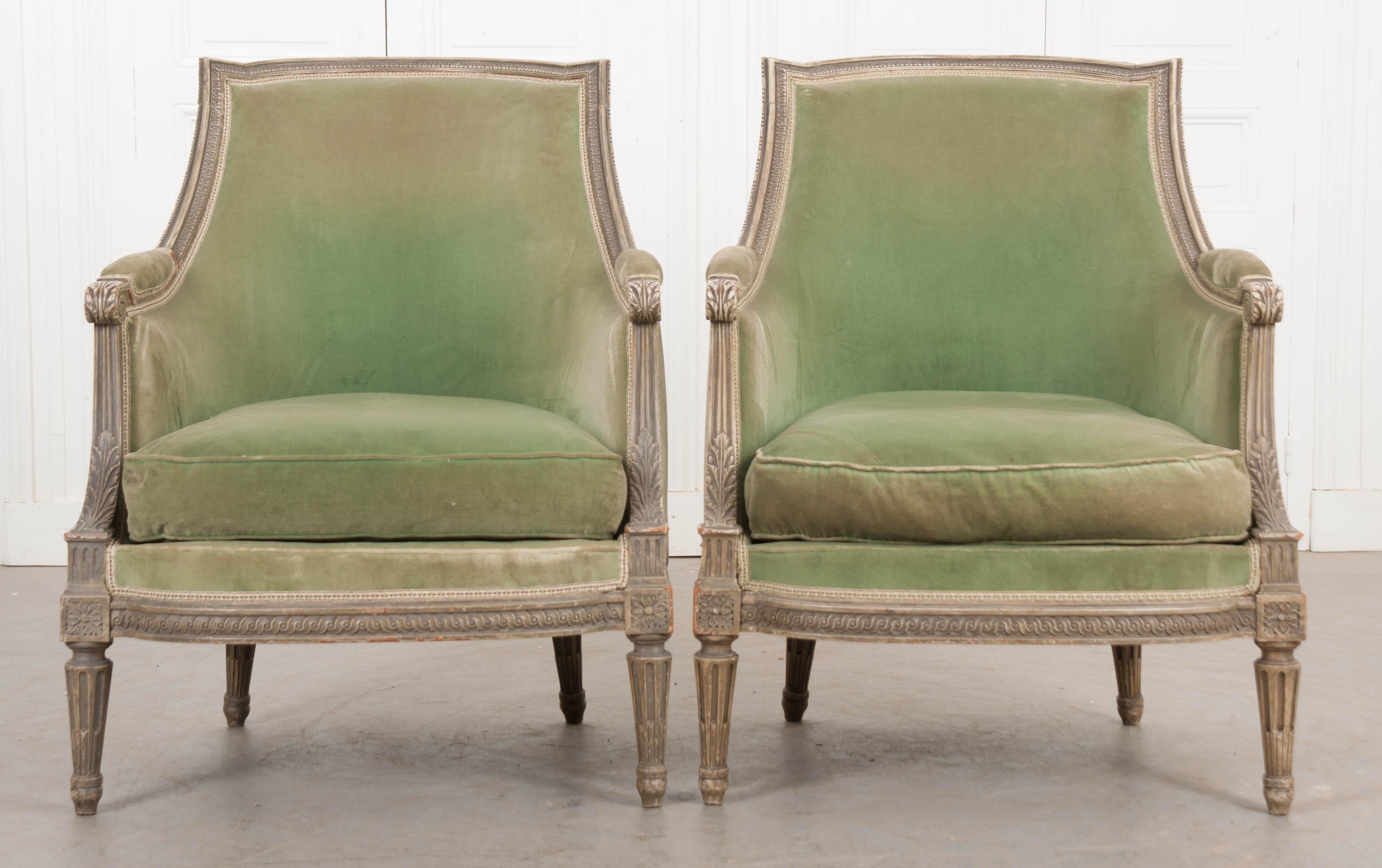 Pair of French 19th Century Louis XVI-Style Painted Bergères 5