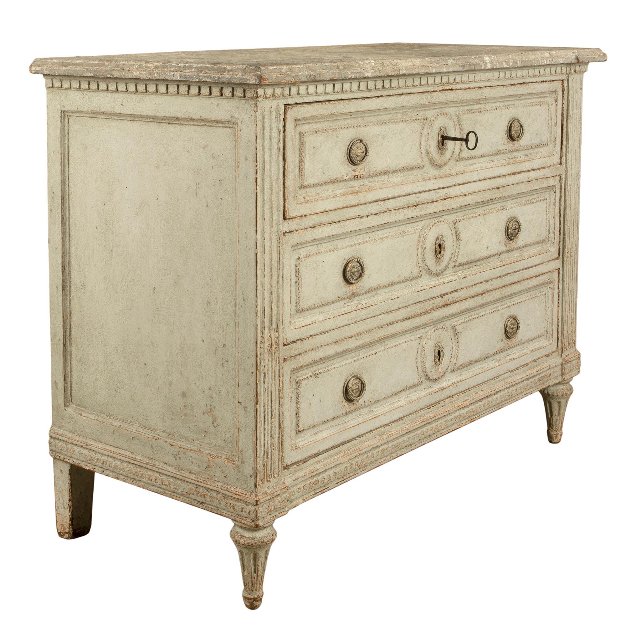Pair of French 19th Century Louis XVI Style Patinated Three-Drawer Chests In Good Condition In West Palm Beach, FL
