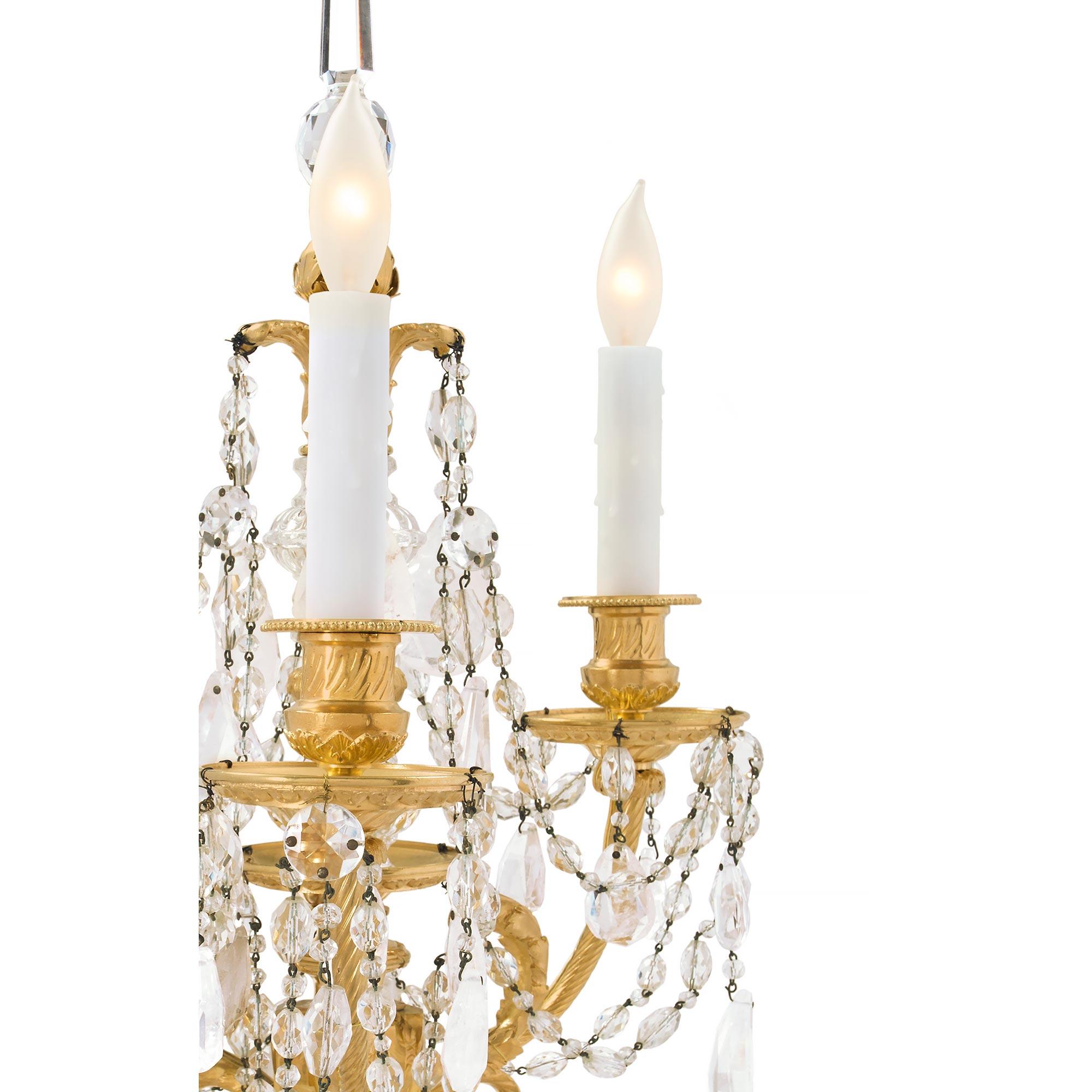 Paar französische Bergkristall-Girandoles-Lampen im Louis-XVI-Stil des 19. Jahrhunderts im Zustand „Gut“ im Angebot in West Palm Beach, FL