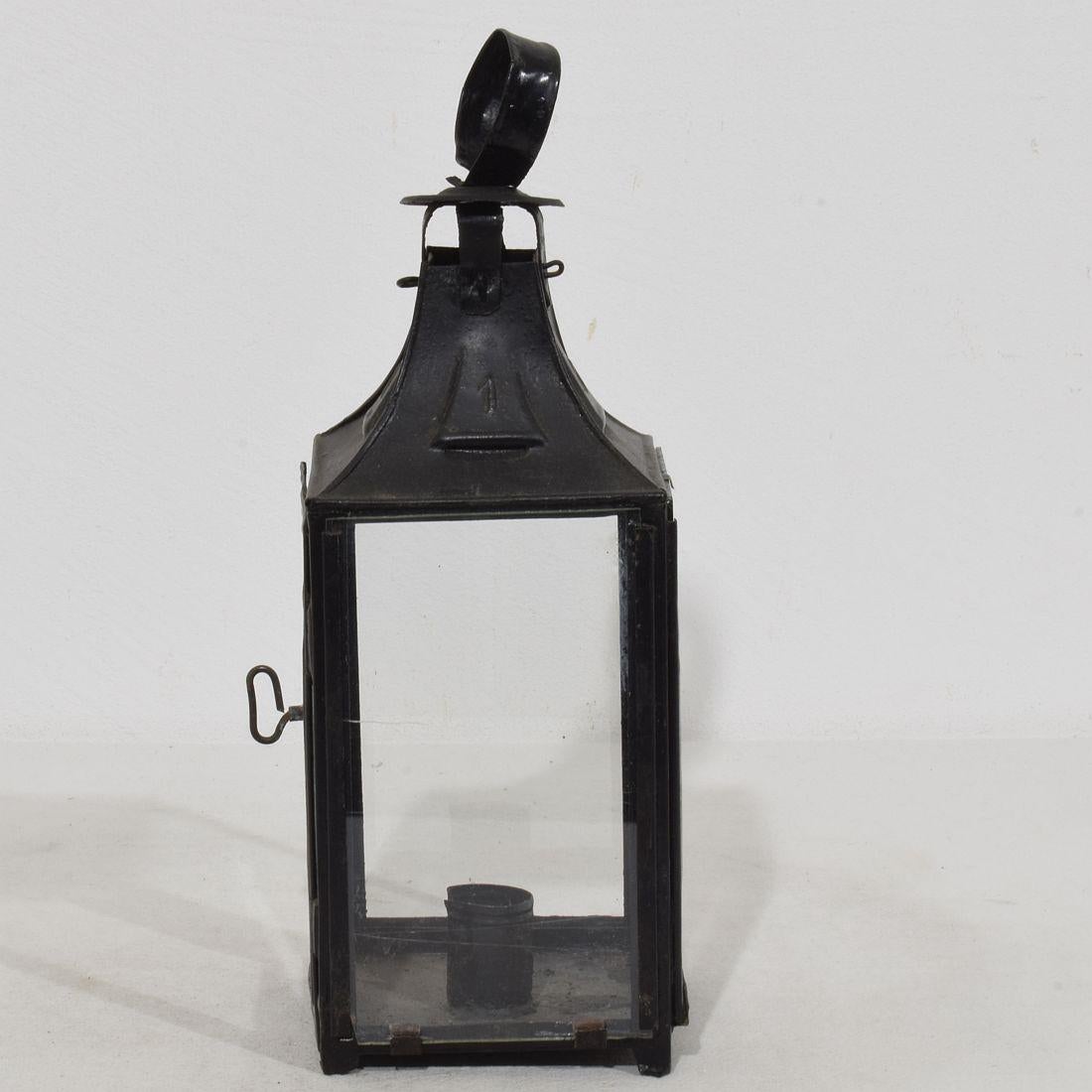 Pair of French, 19th Century Metal Lanterns For Sale 9