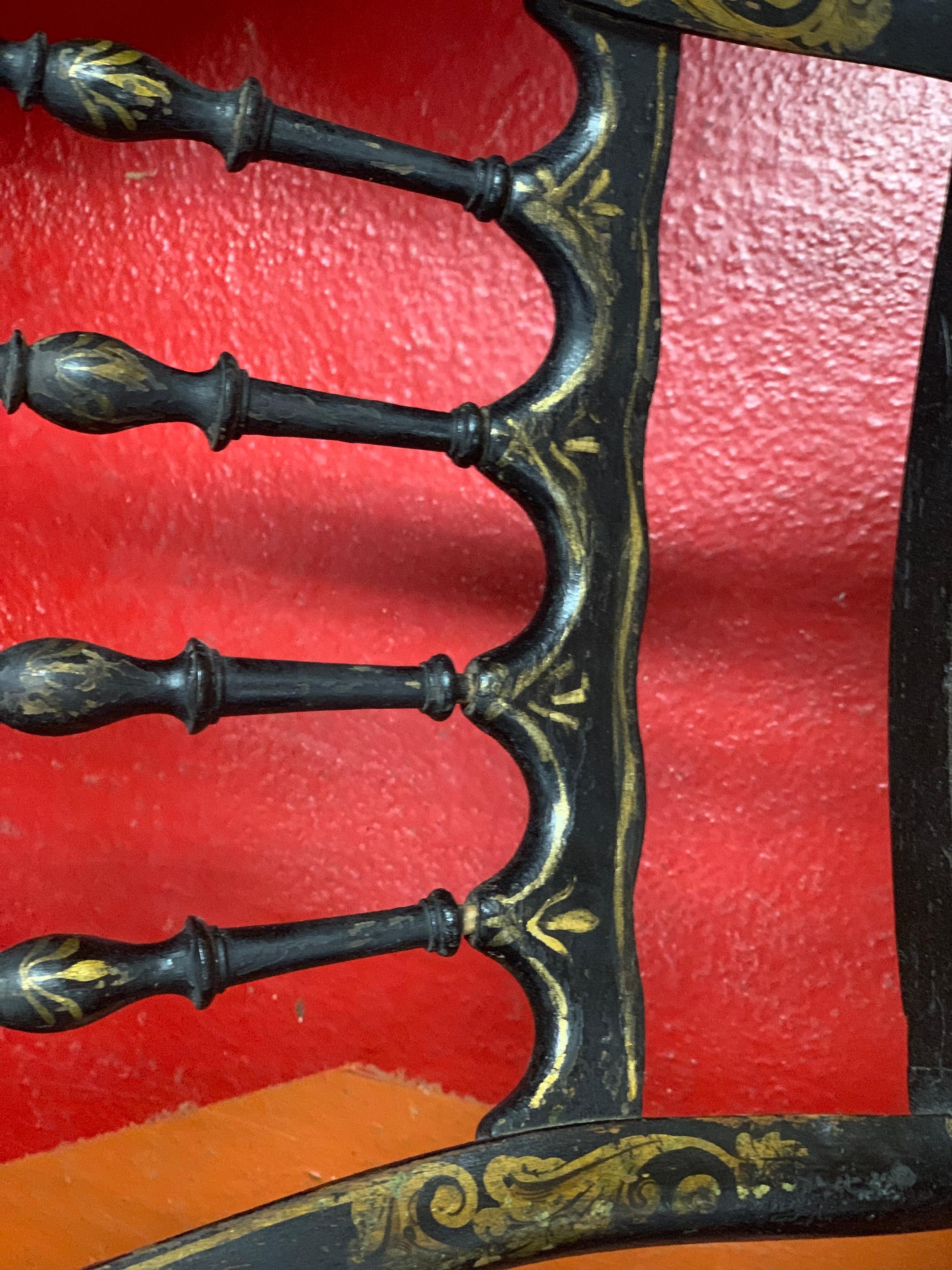 XIXe siècle Paire de chaises à assise cannées Napoléon III du 19ème siècle français