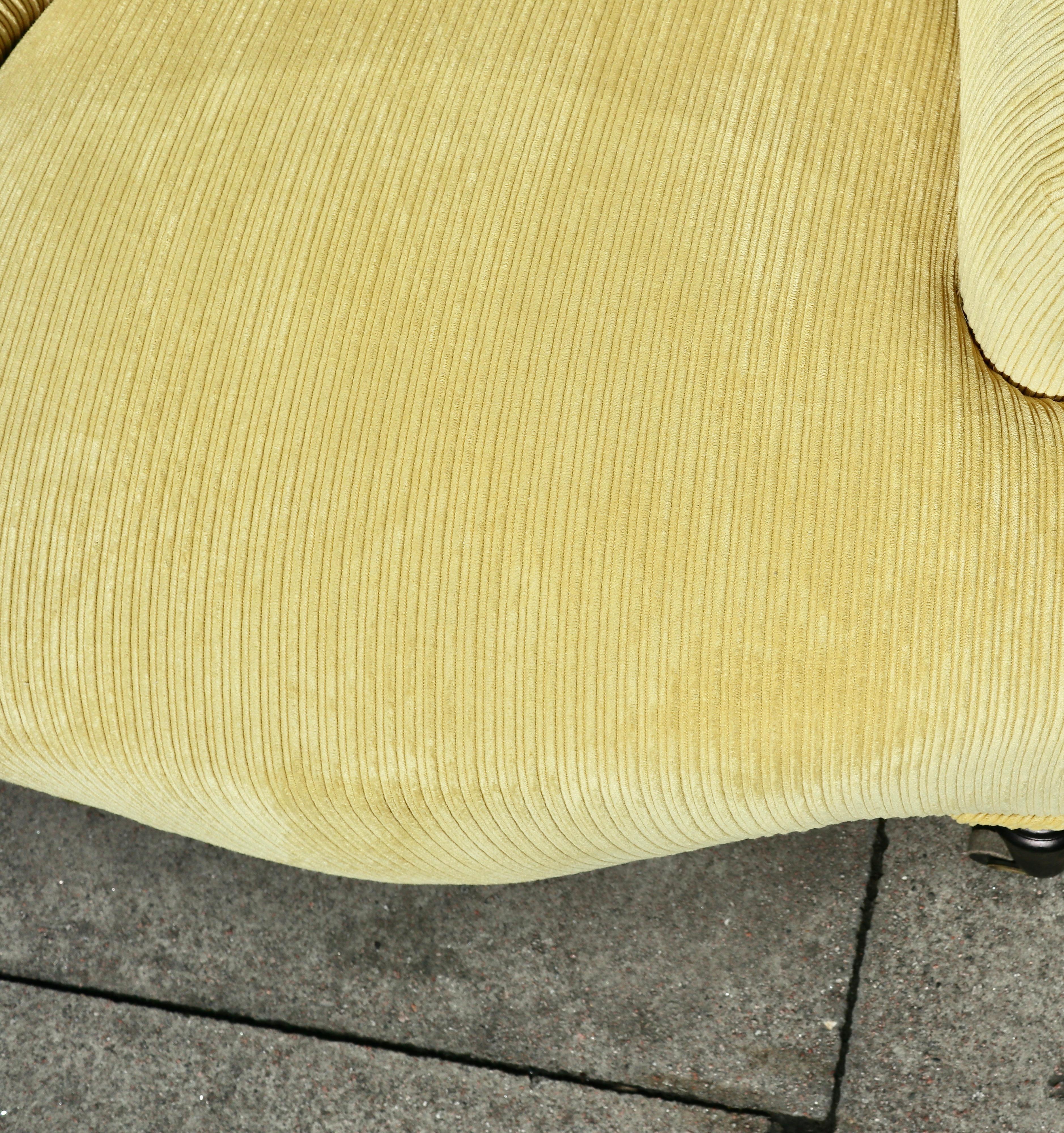  Paar französische crapaud-Sessel aus Korduroy-Textil aus dem 19. Jahrhundert  im Angebot 5