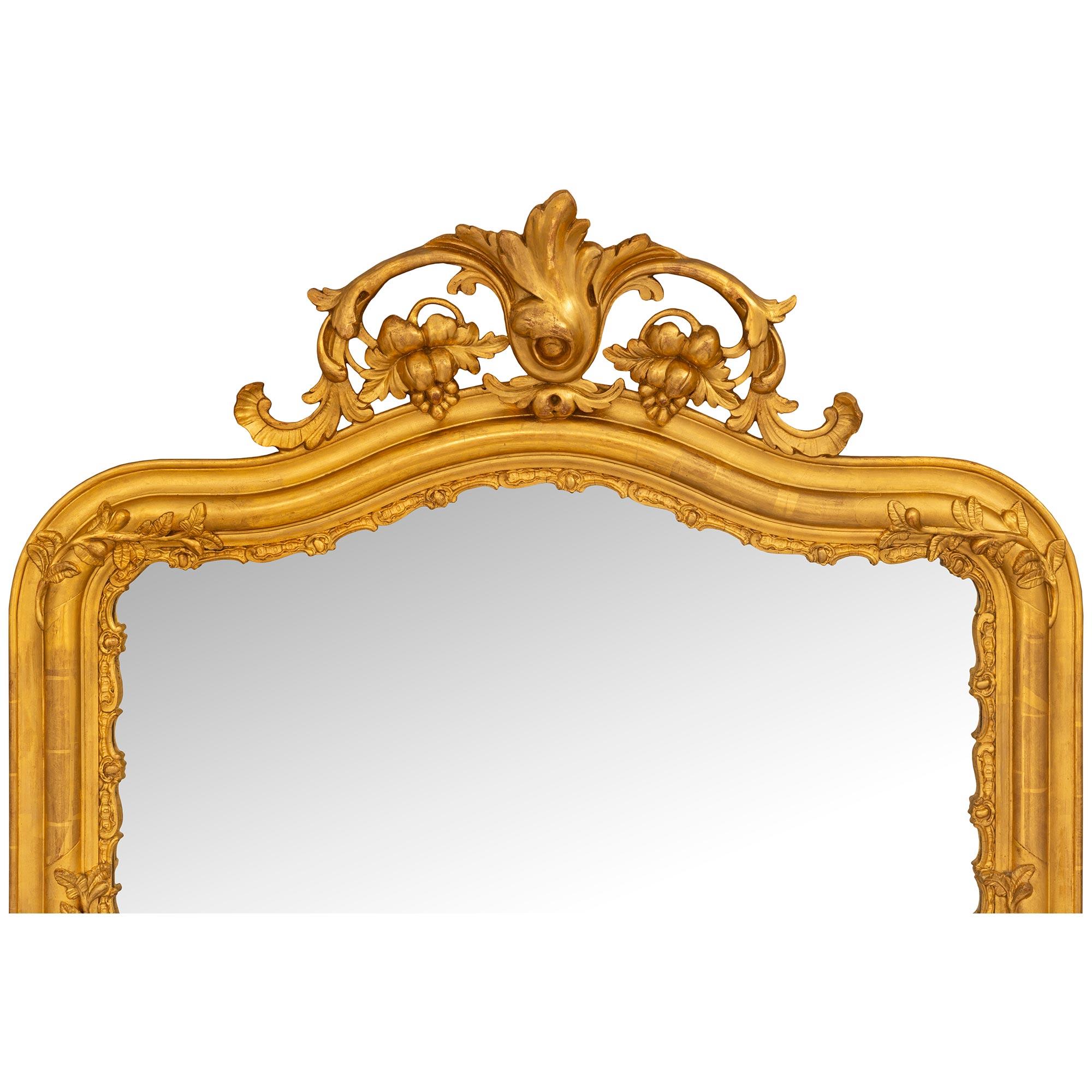 Pair Of French 19th Century Napoleon III Period Louis XV St. Giltwood Mirrors In Good Condition For Sale In West Palm Beach, FL