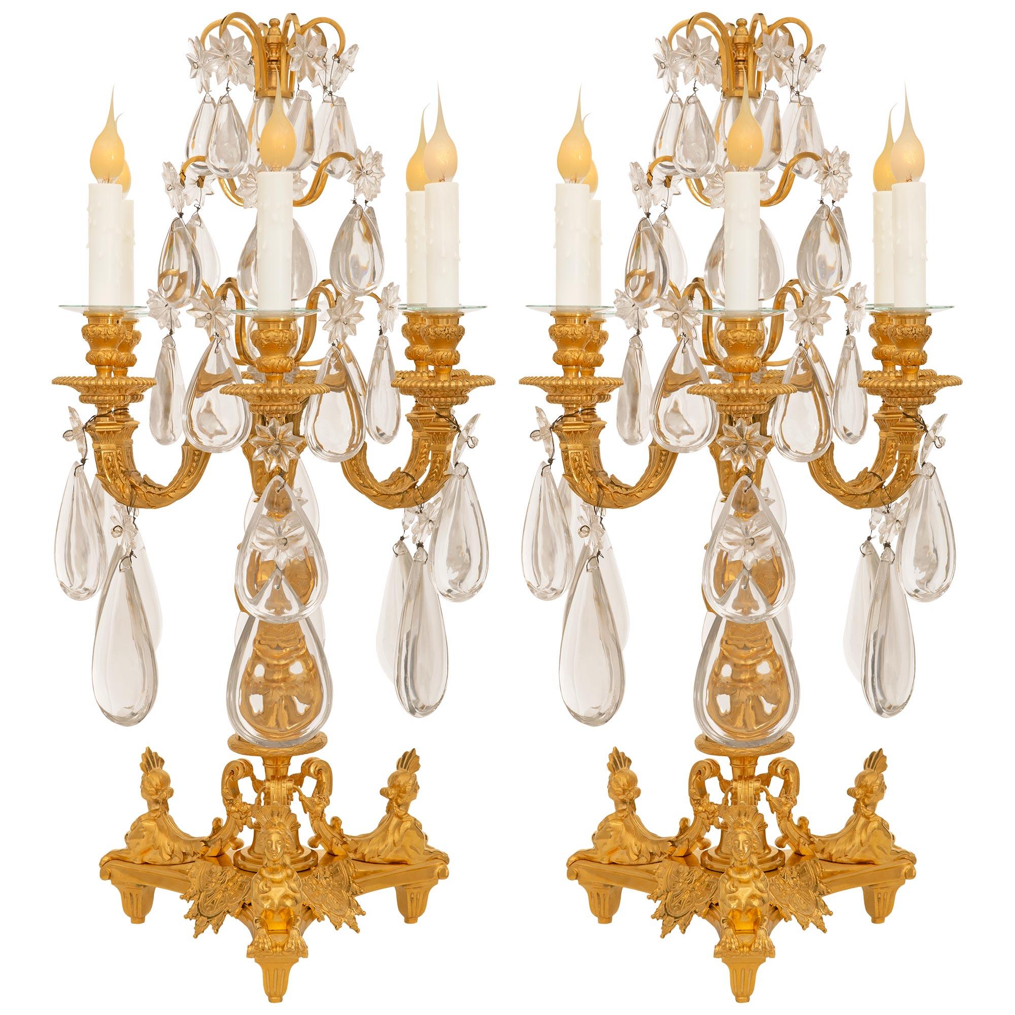 Pair Of French 19th Century Neo-Classical Period Ormolu & Baccarat Crystal Lamps For Sale 5