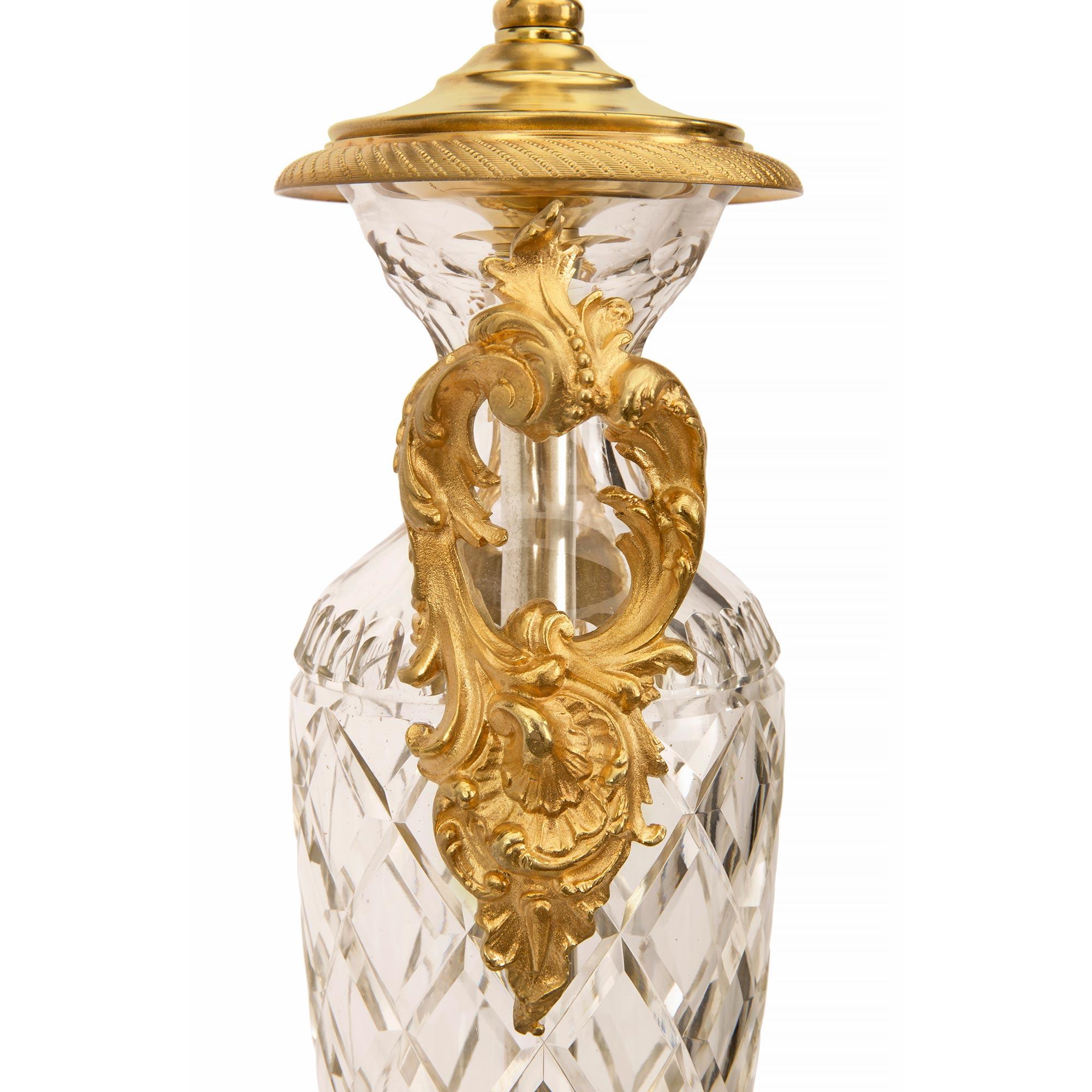 Pair of French 19th Century Neo-Classical St. Ormolu and Baccarat Crystal Lamps For Sale 2