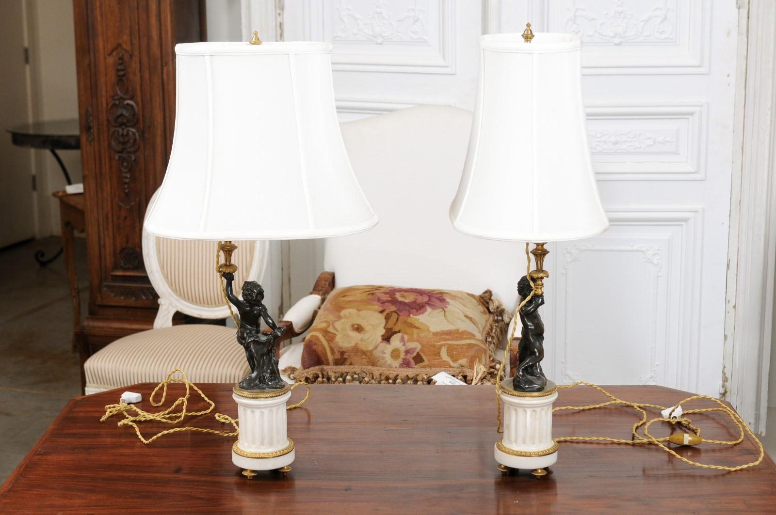 Pair of French 19th Century Neoclassical Style Marble and Bronze Putti Lamps For Sale 6