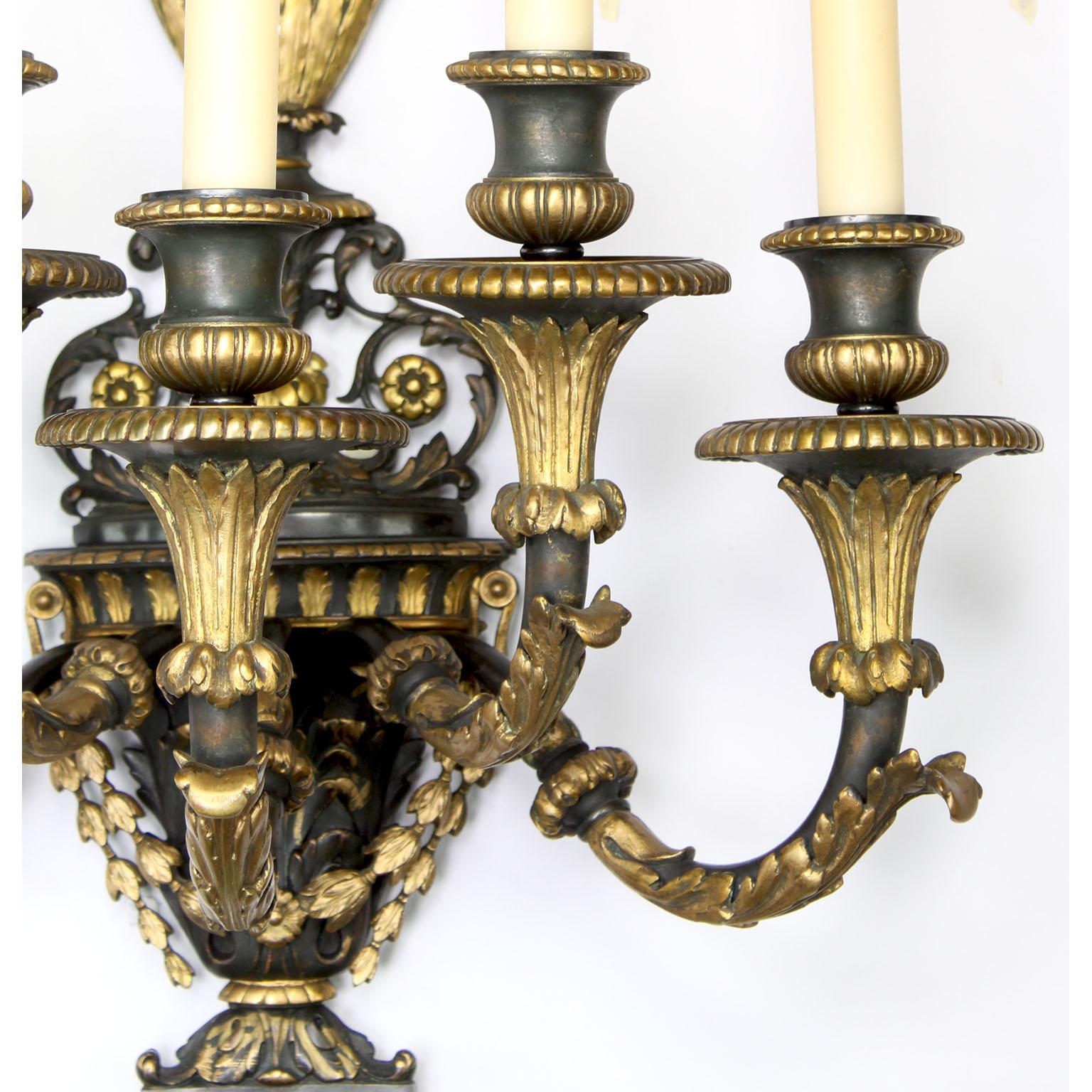 Pr. French 19th Century Empire Neoclassical Style Parcel-Gilt Bronze Wall Lights For Sale 1