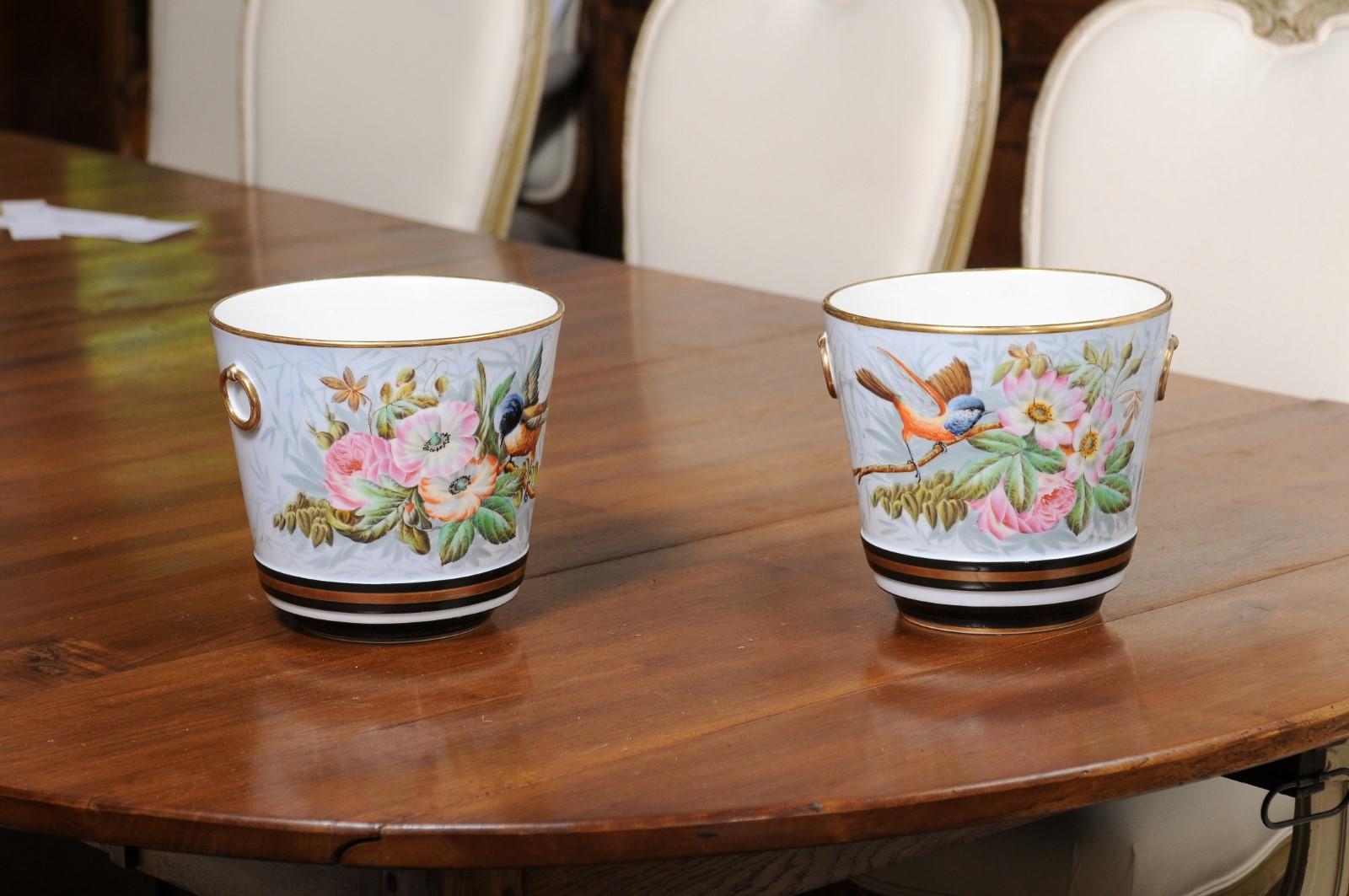 Pair of French 19th Century Paris Porcelain Cachepots Planters with Bird Motifs For Sale 9