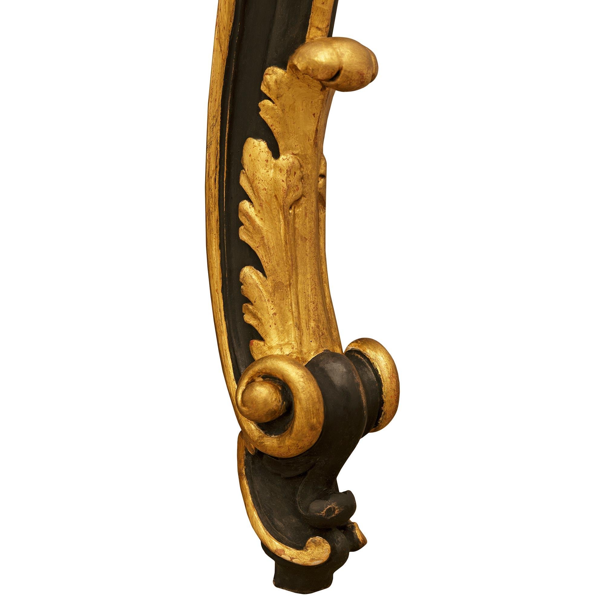 Paar französische Konsolen aus patiniertem Holz, Marmor und Giltwood aus dem 19. im Angebot 2