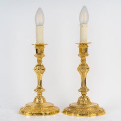 Coppia di candelabri francesi del XIX secolo in stile Regence con ormolatura