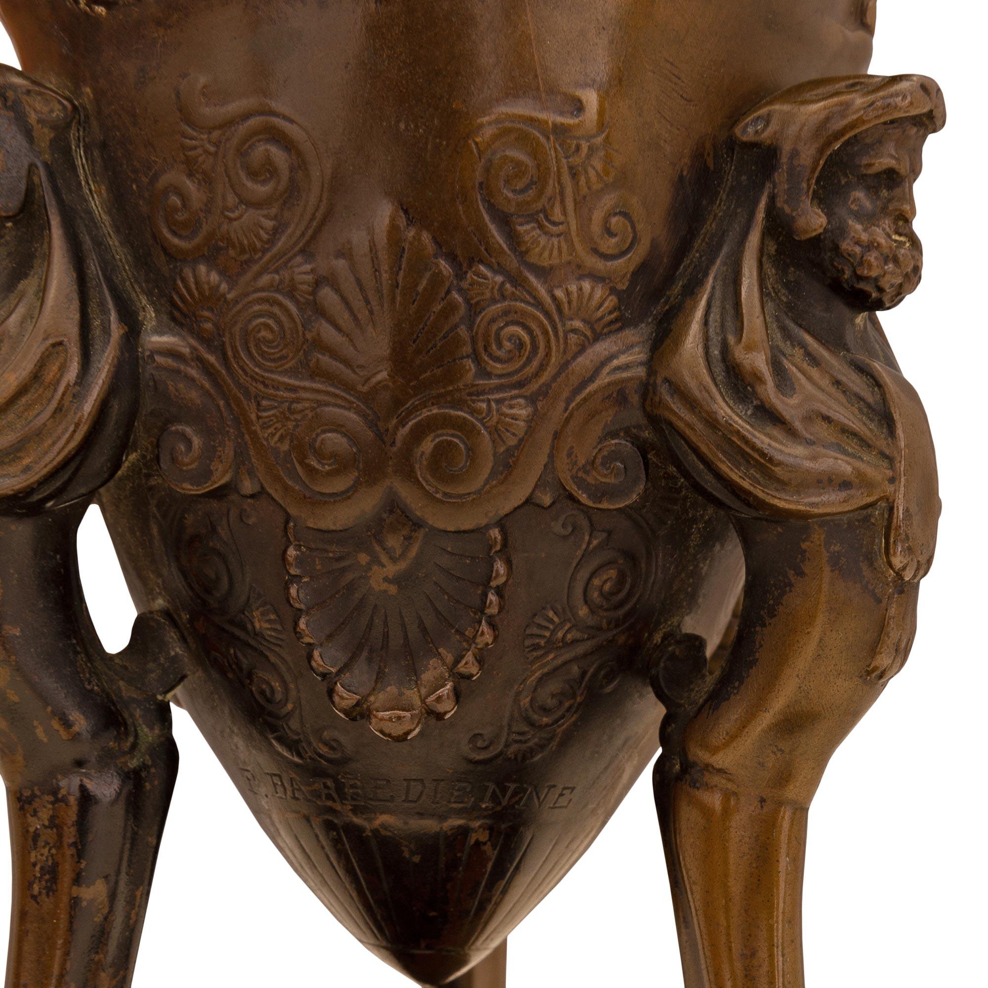 Paire de lampes françaises de style Renaissance du 19ème siècle en bronze patiné et marbre en vente 2