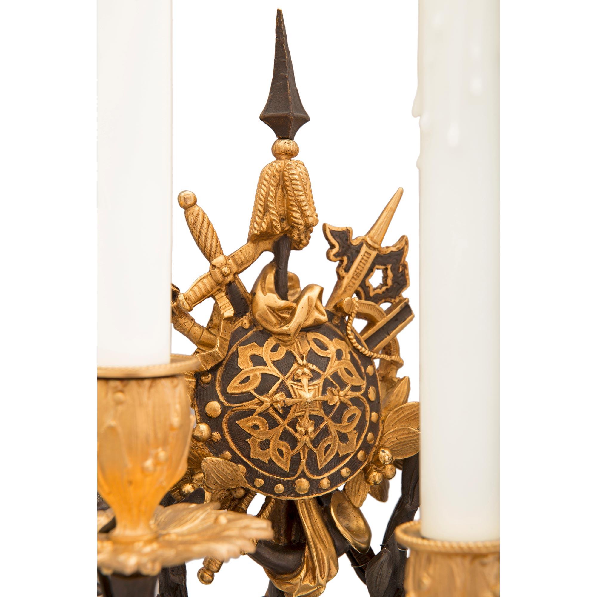 Pareja de lámparas candelabro francesas del siglo XIX Restauration St. Francés en venta