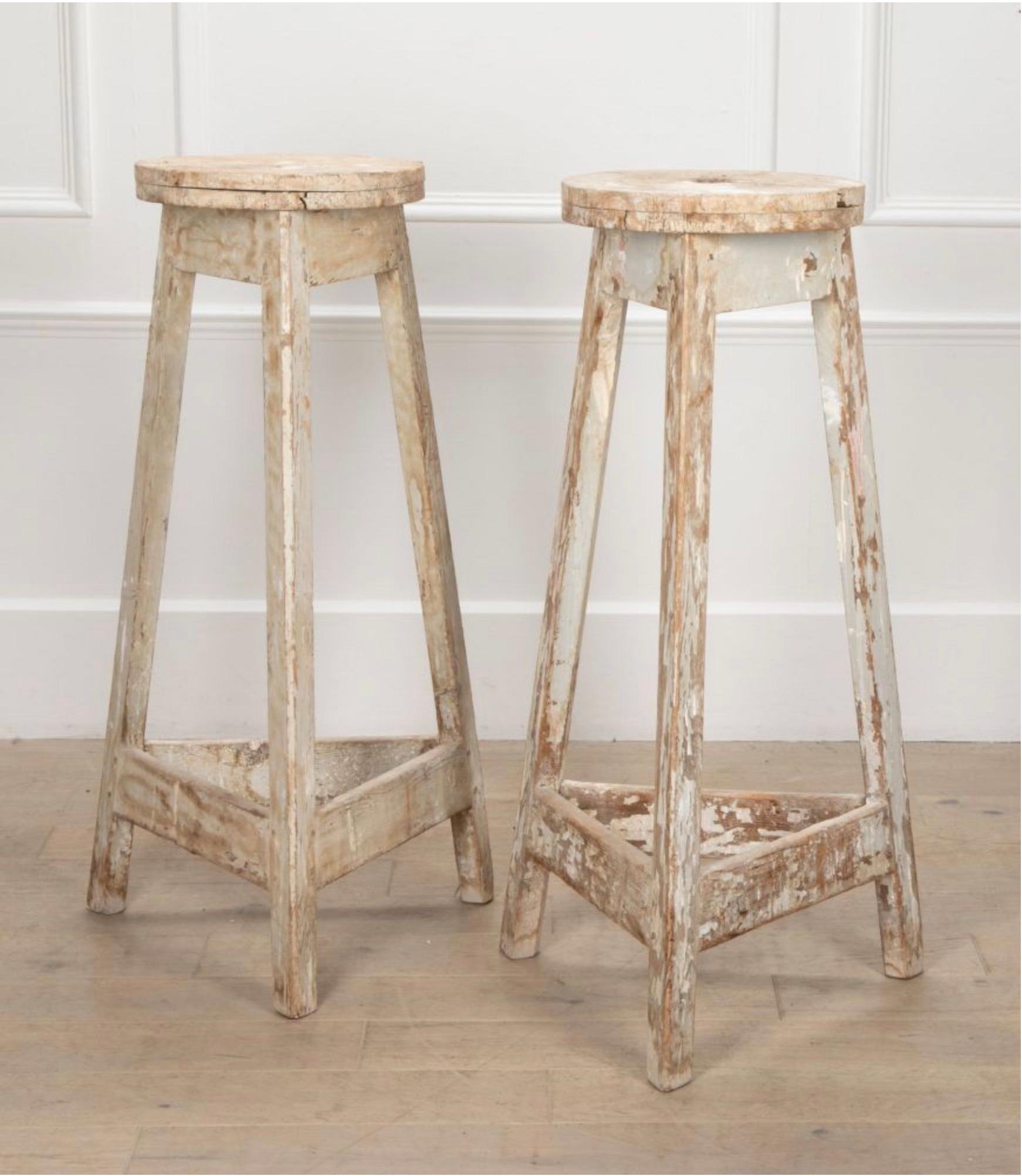 Pair of French pine sculptors stands in lovely original paint.
In strong and sturdy condition.
Circa 1880.