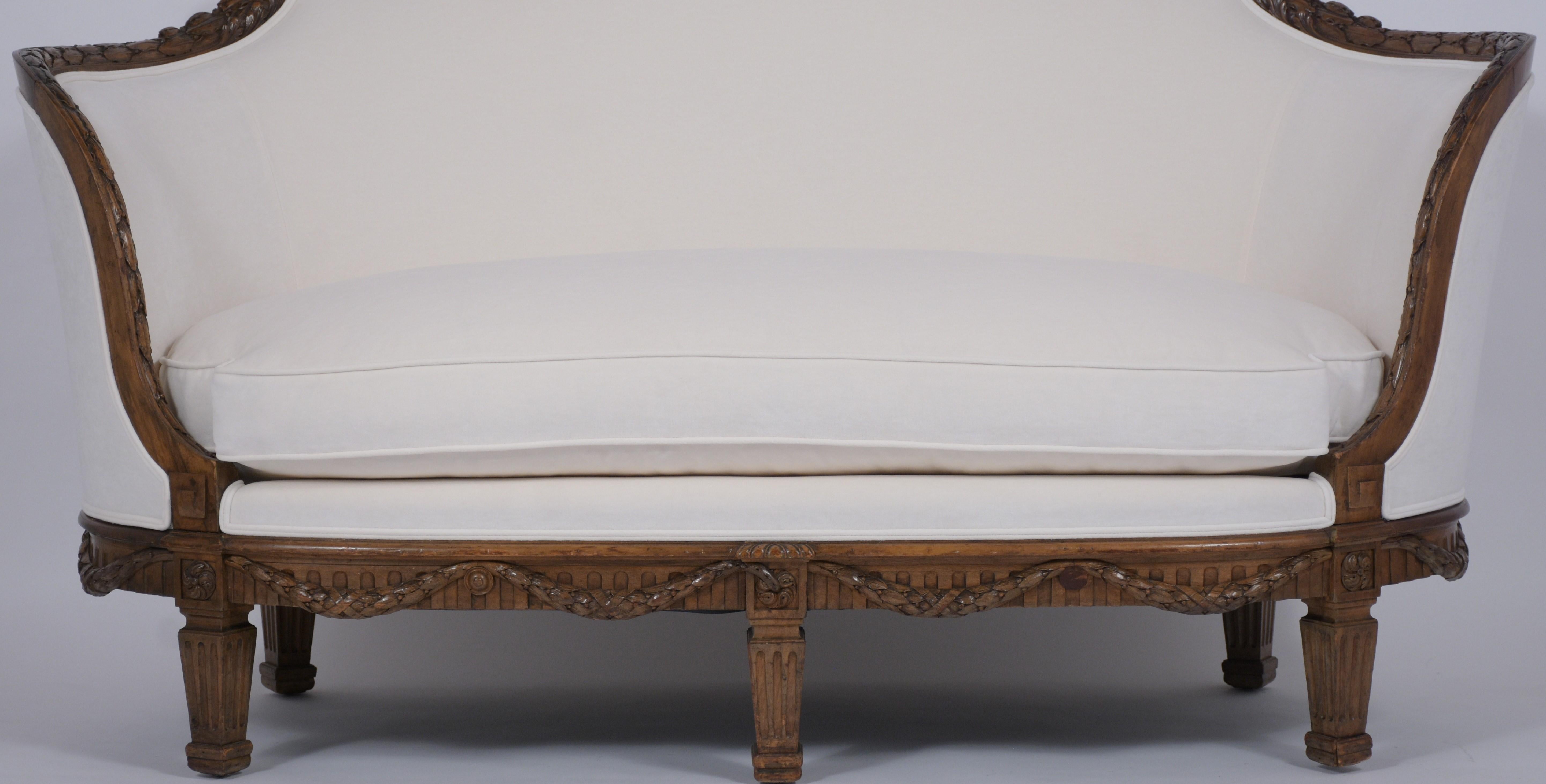Upholstery Pair of French 19th Century Settees
