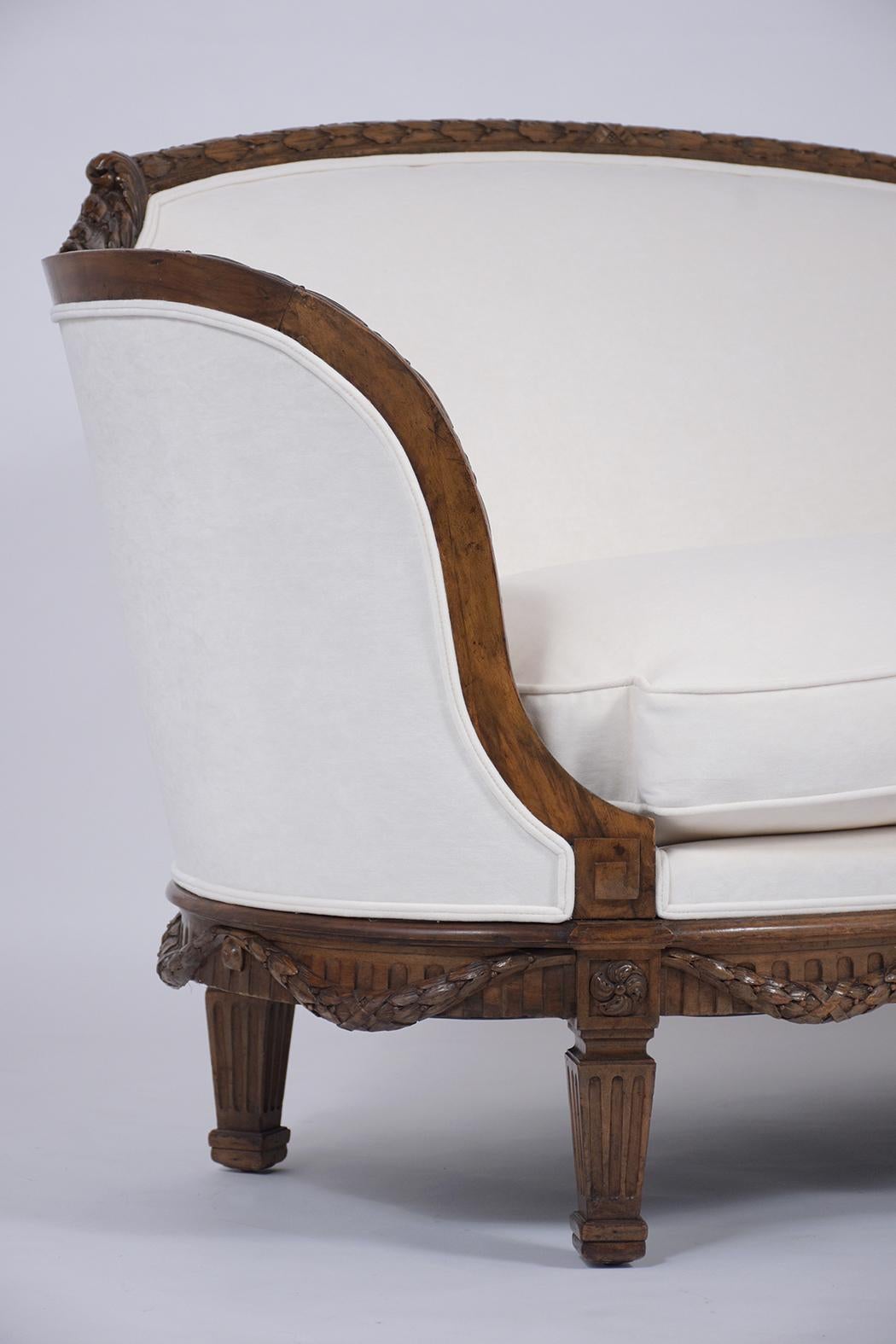 Mid-19th Century Pair of French 19th Century Settees