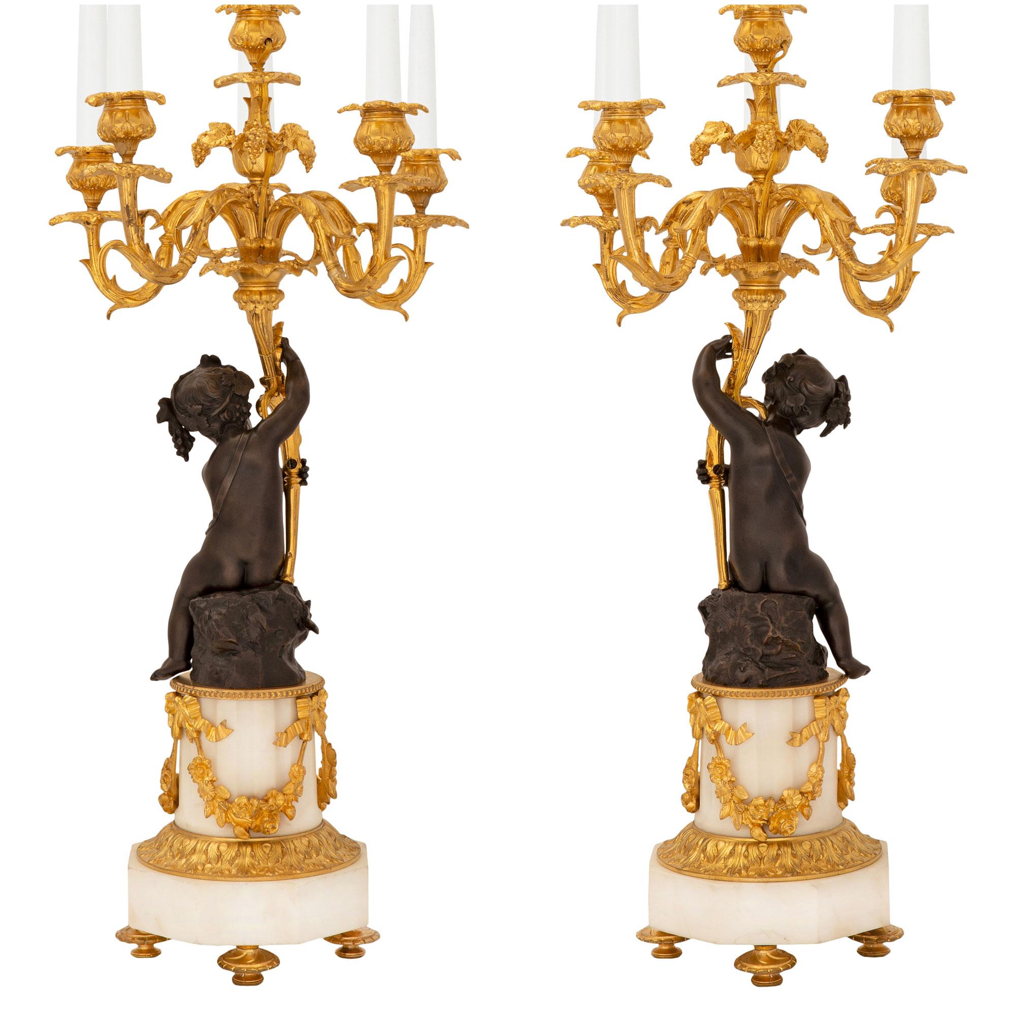 Pair of French 19th Century White Carrara Marble, Ormolu and Bronze Lamps For Sale 5