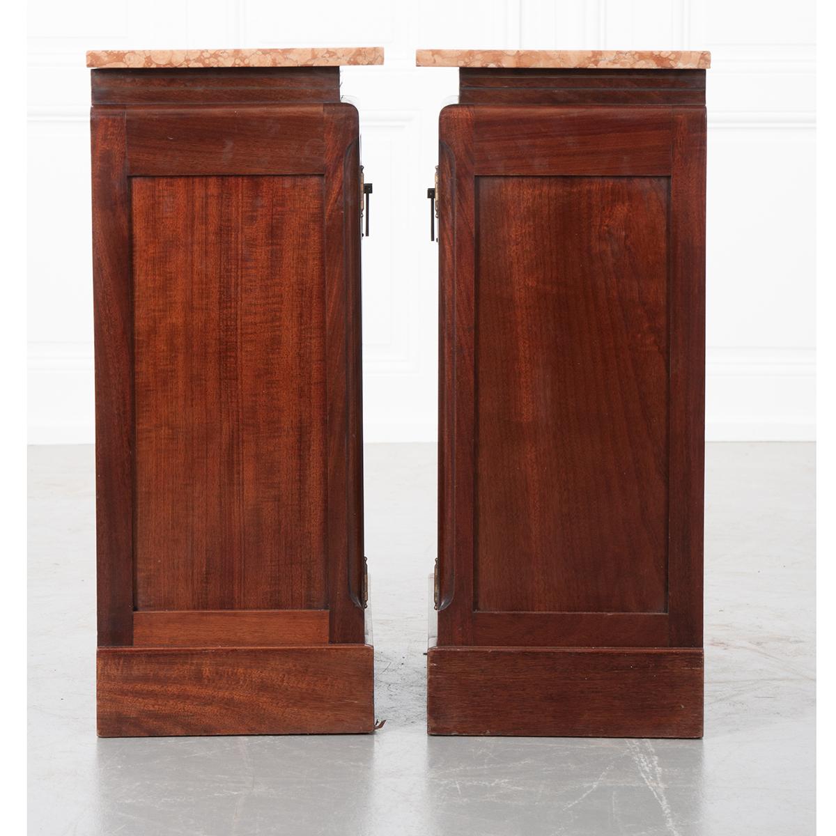 Pair of French 20th Century Art Deco Bedside Cabinets In Good Condition In Baton Rouge, LA