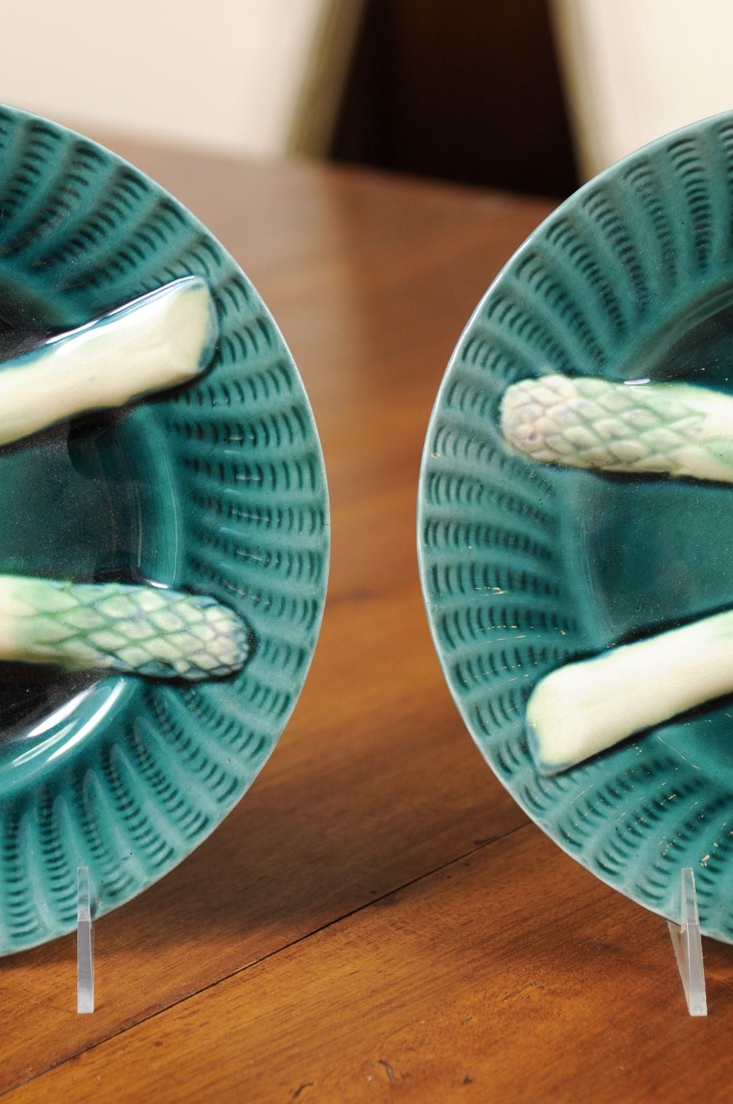 Pair of French 20th Century Asparagus Plates with Aqua Color and Rippled Accents For Sale 8