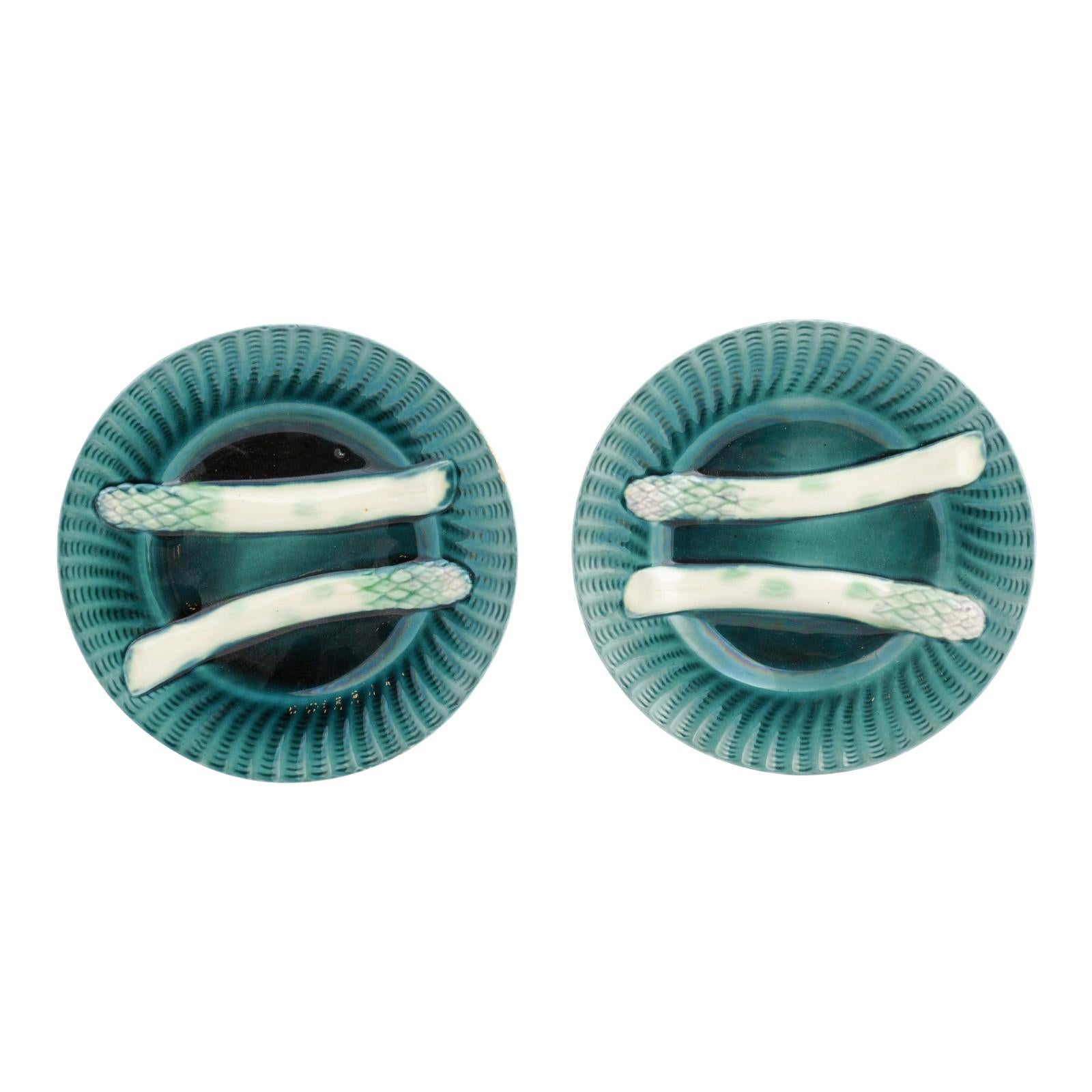 Pair of French 20th Century Asparagus Plates with Aqua Color and Rippled Accents For Sale