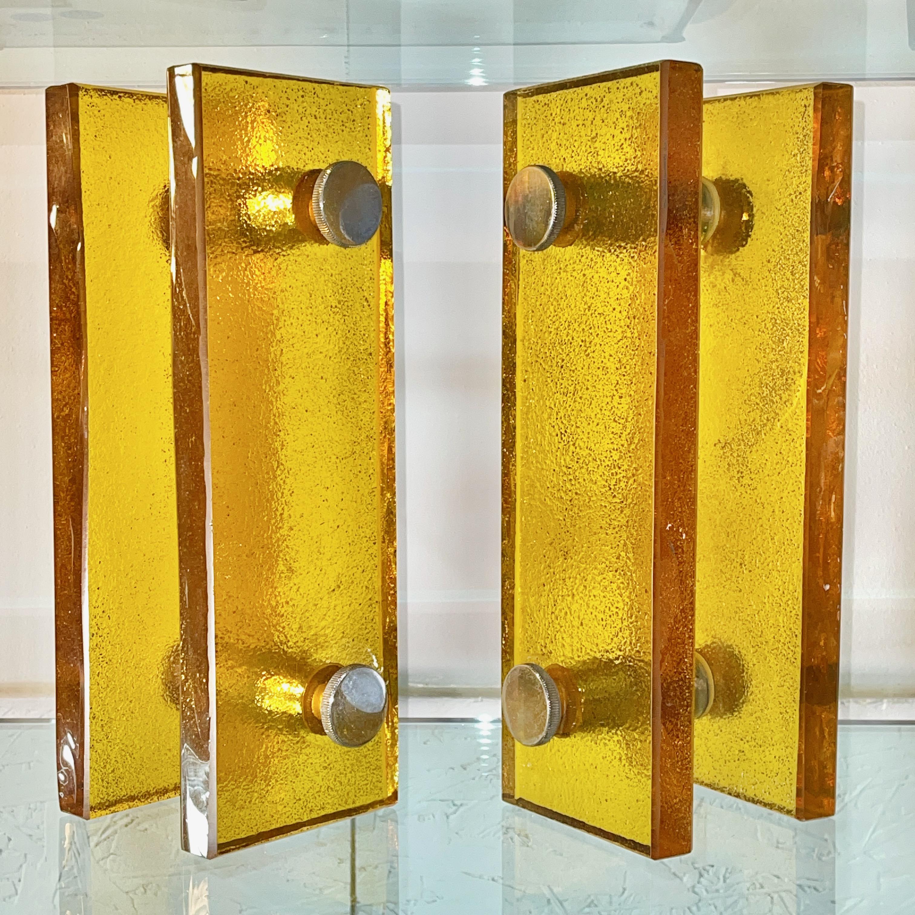 Paire de poignées de porte en verre jaune ambré français 3