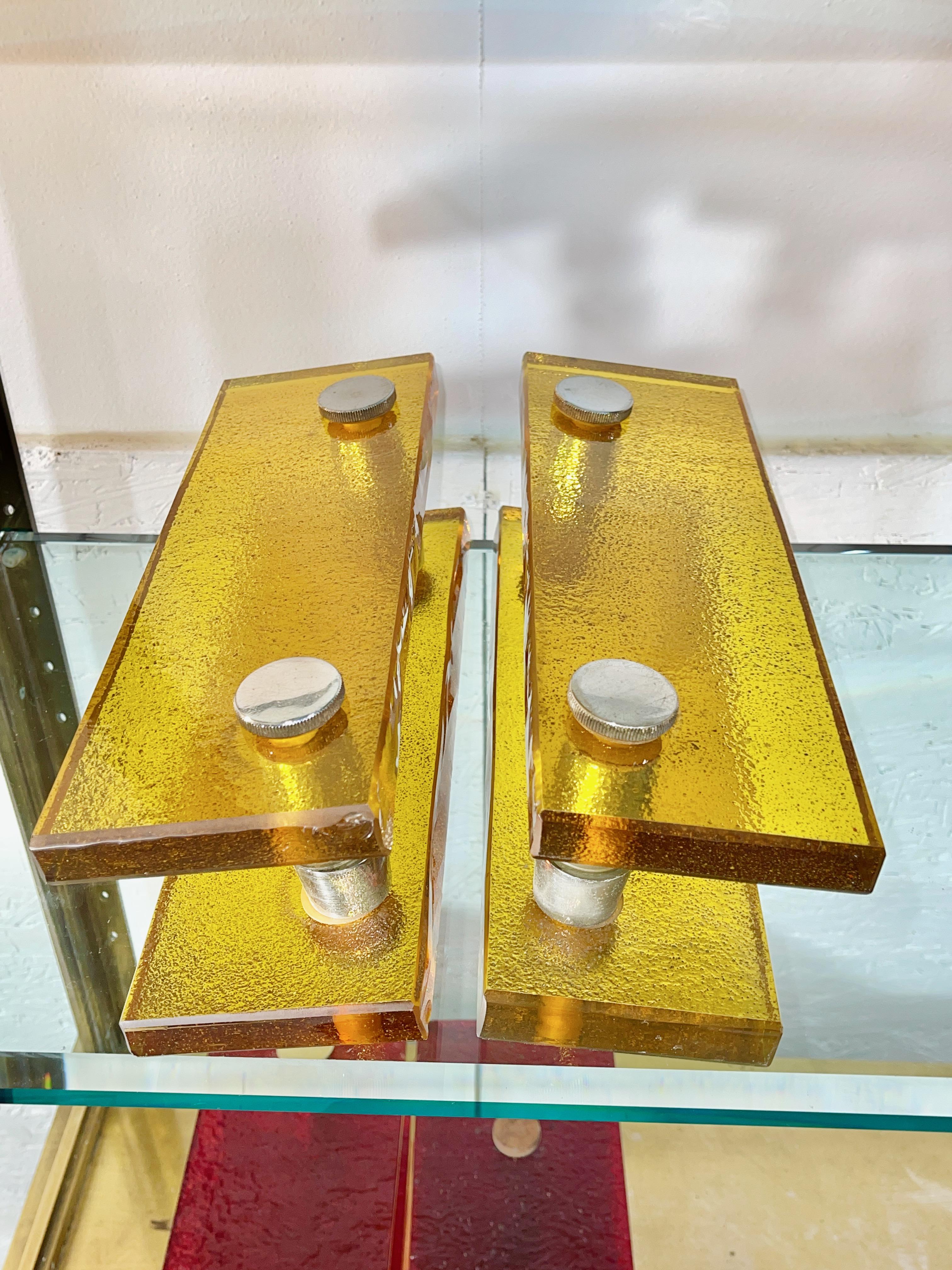 Paire de poignées de porte en verre jaune ambré français 1