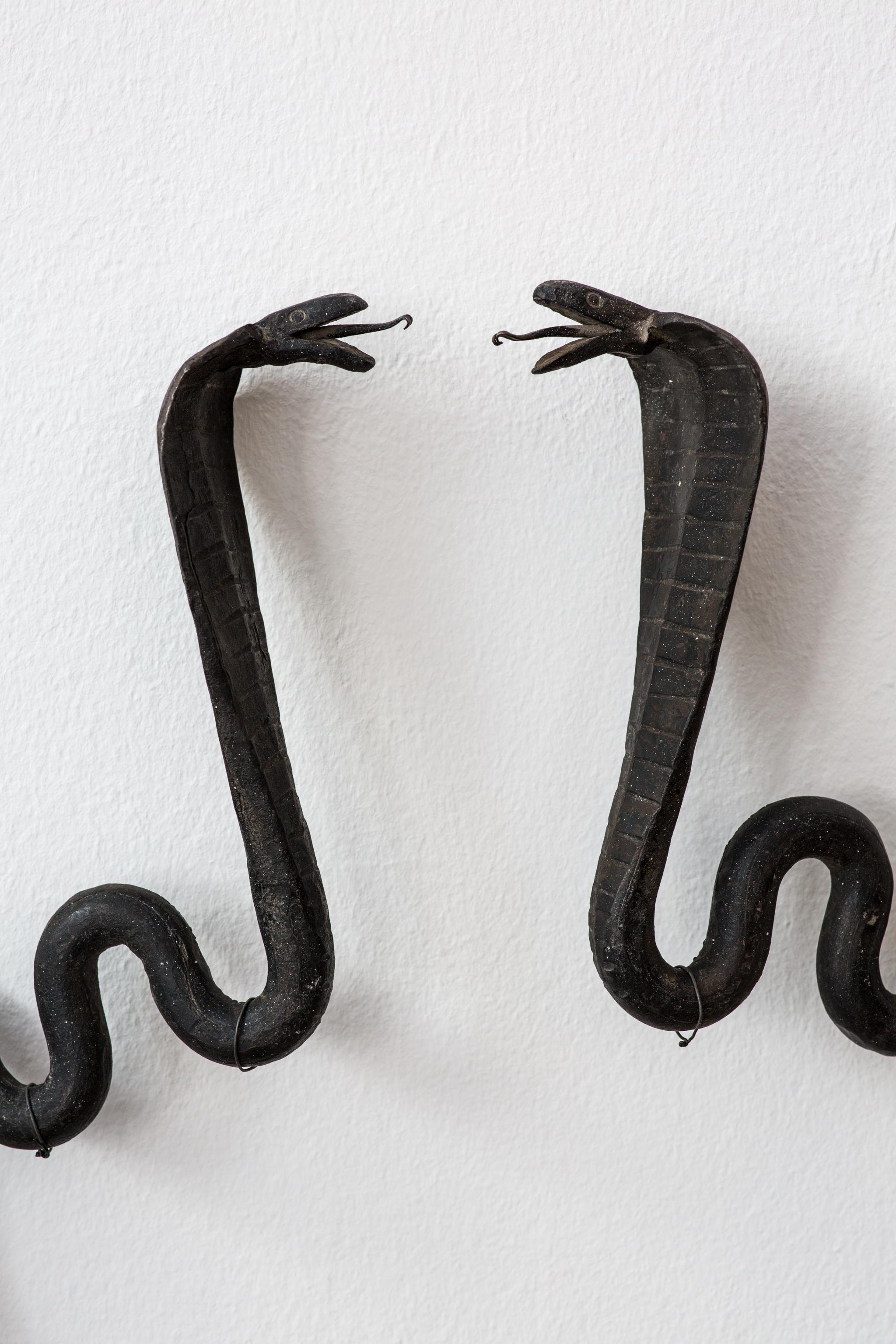 Pair of French Antique Art Deco Snake Wall Lights made of Wrought Iron 3