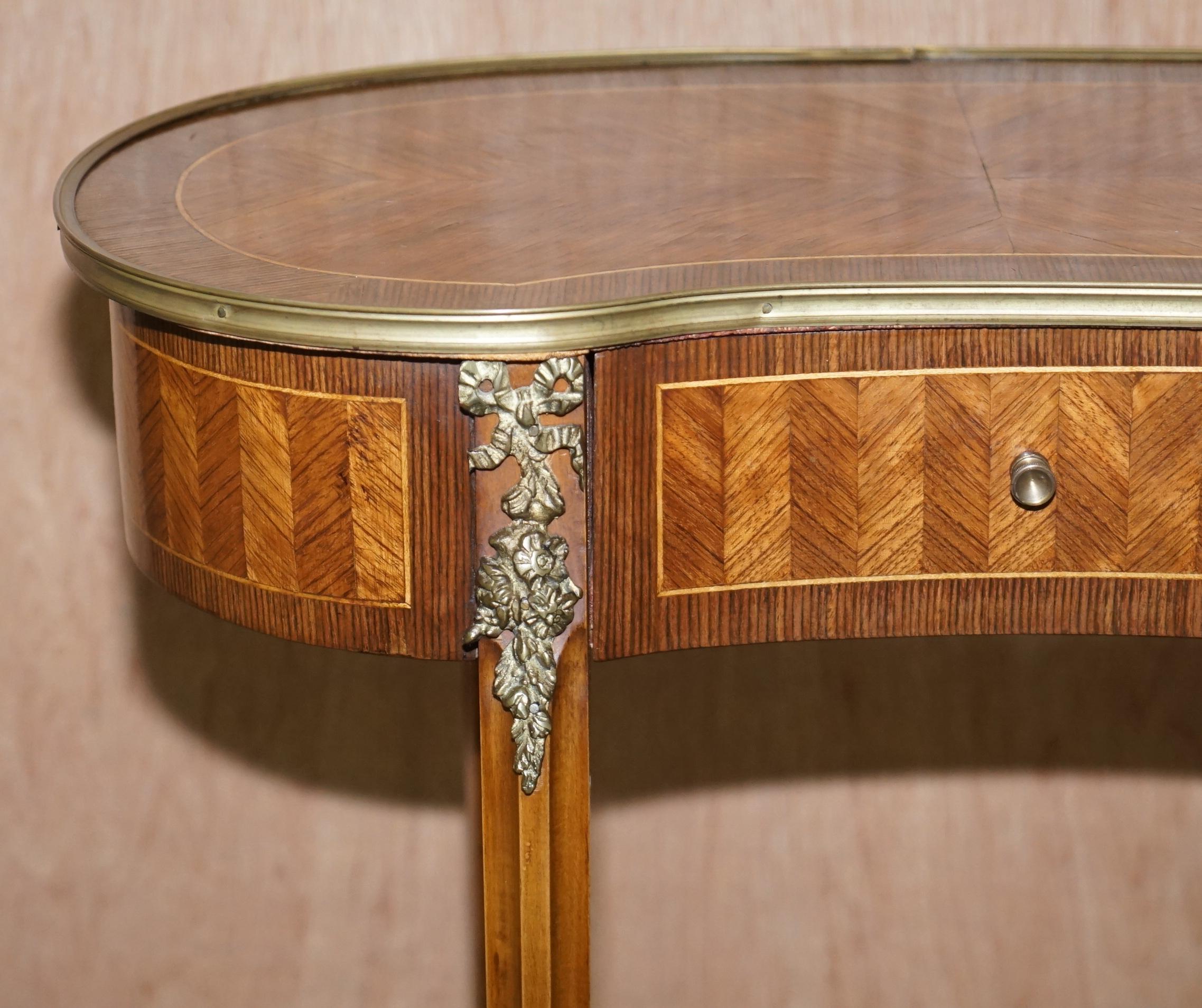 Pair of French Antique Kidney Side Tables Bronzed Fittings Marquetry Inlaid 11