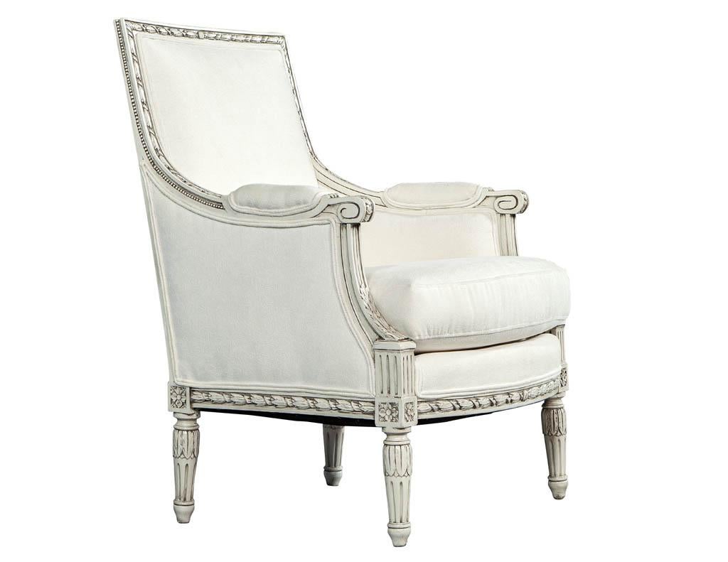 Mid-20th Century Pair of French Antique Louis XVI Antique Bergère Armchairs For Sale