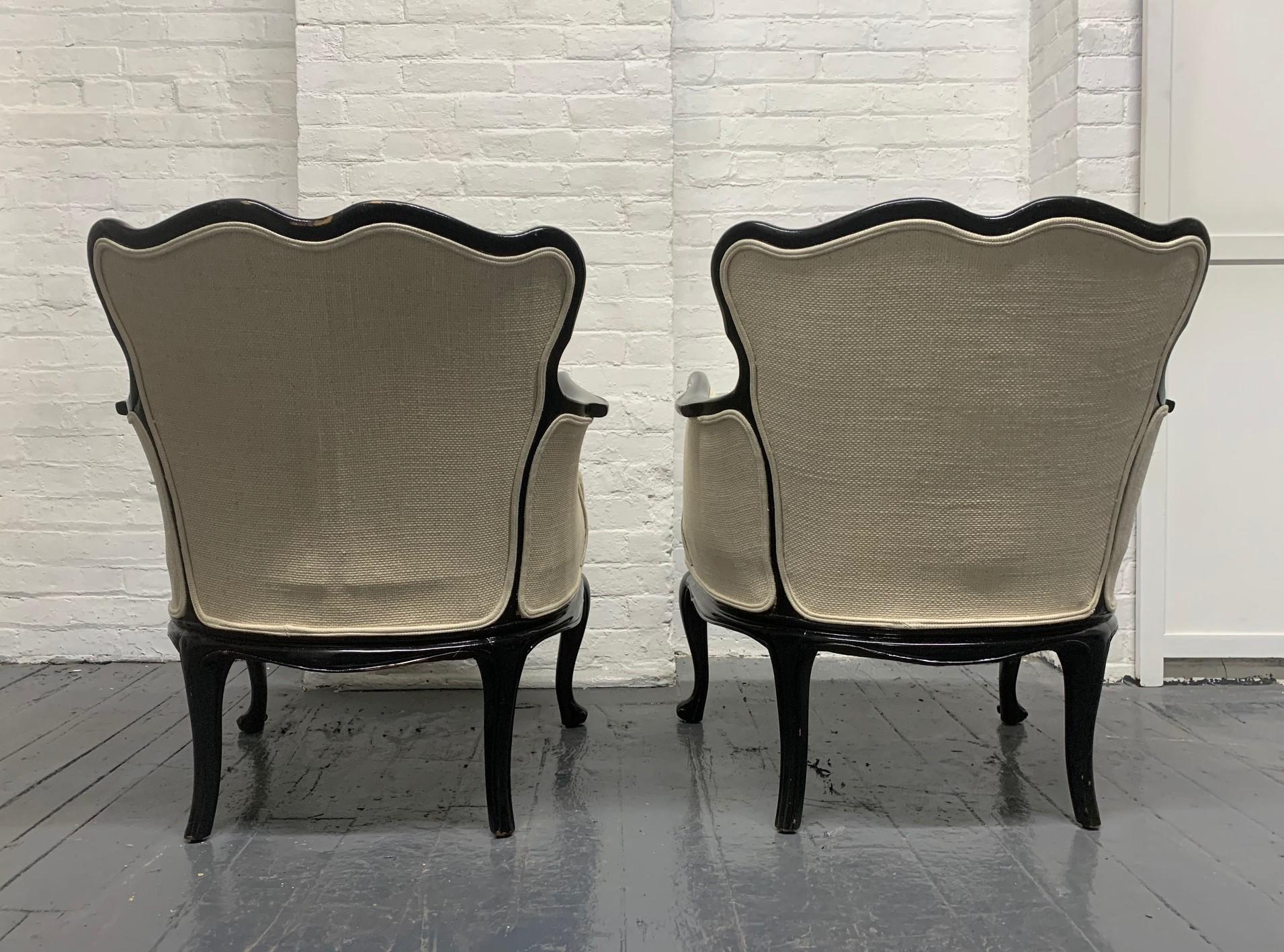 Mid-Century Modern Pair of French Antique Style Lounge Chairs in Linen For Sale