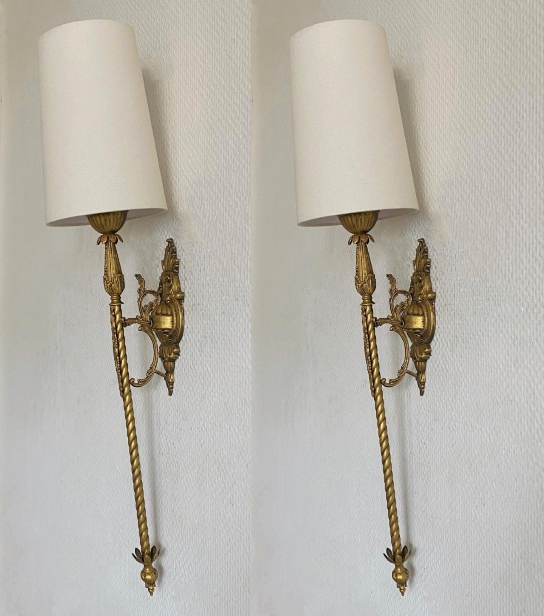 Pair of French Tall Art Deco Bronze Torchiere Wall Sconces, 1930s For Sale 1