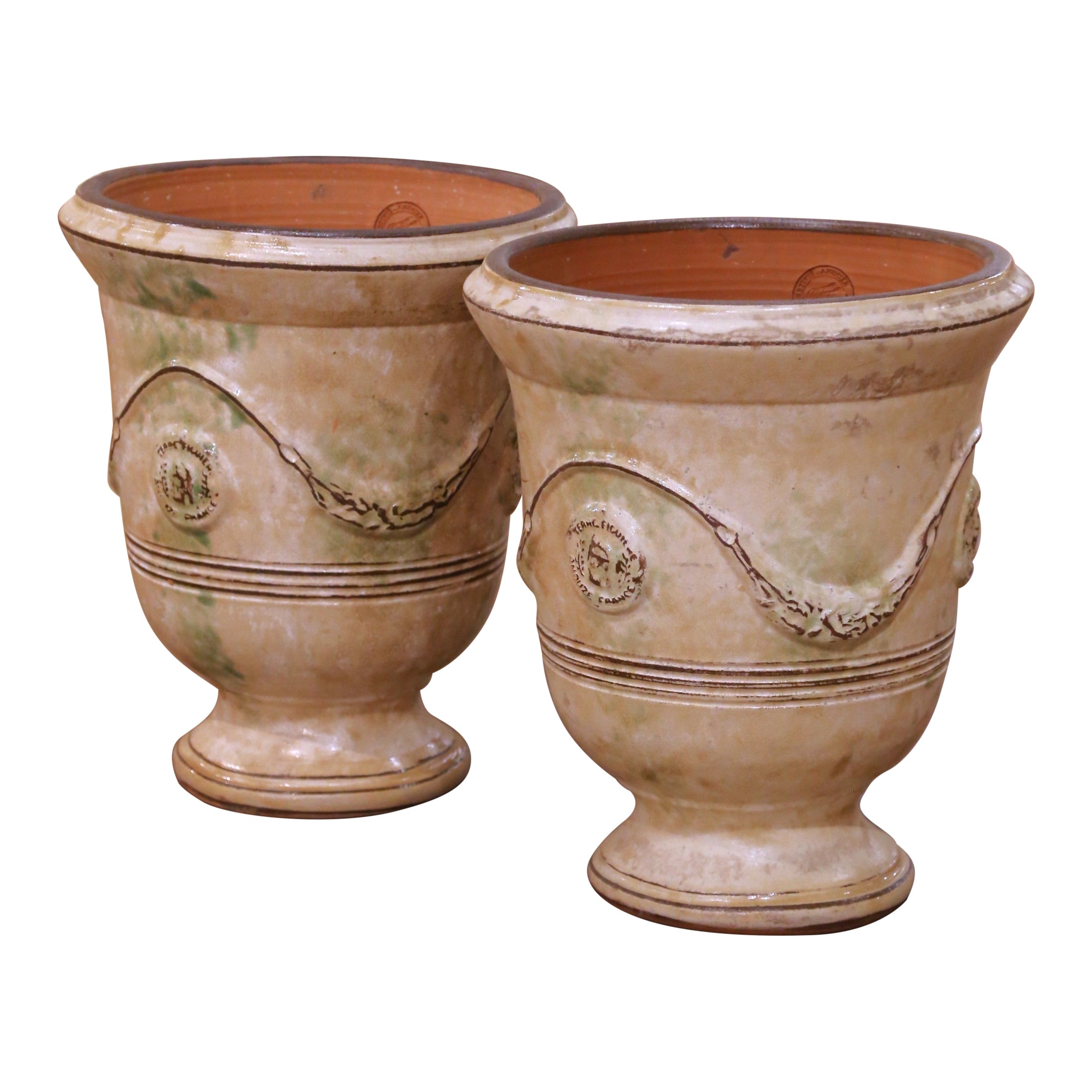 Paire de vases de jardin en terre cuite d
Anduze, Antique French, Terre Figuière en vente