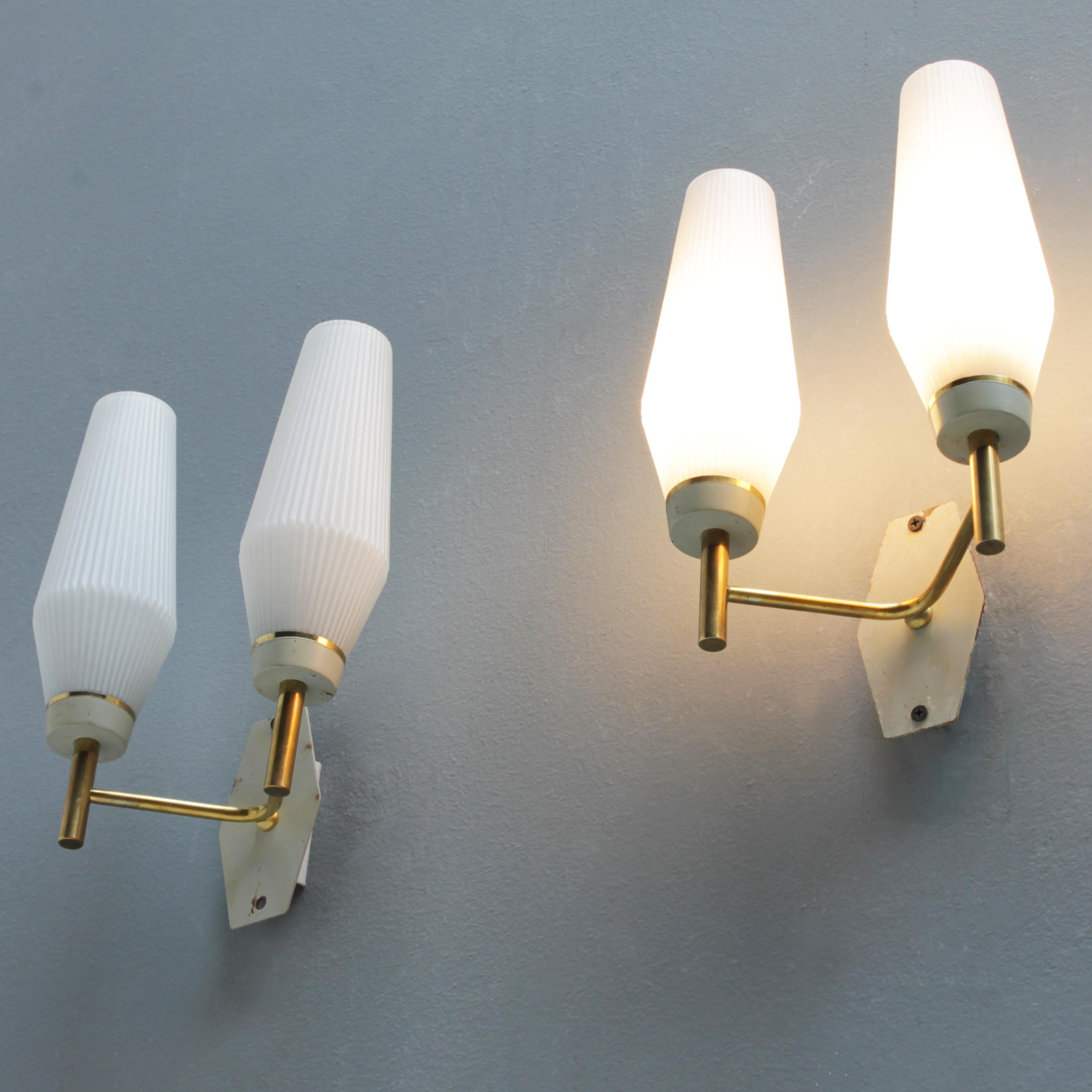 Pair of French Arlus Wall Lights In Good Condition In JM Haarlem, NL