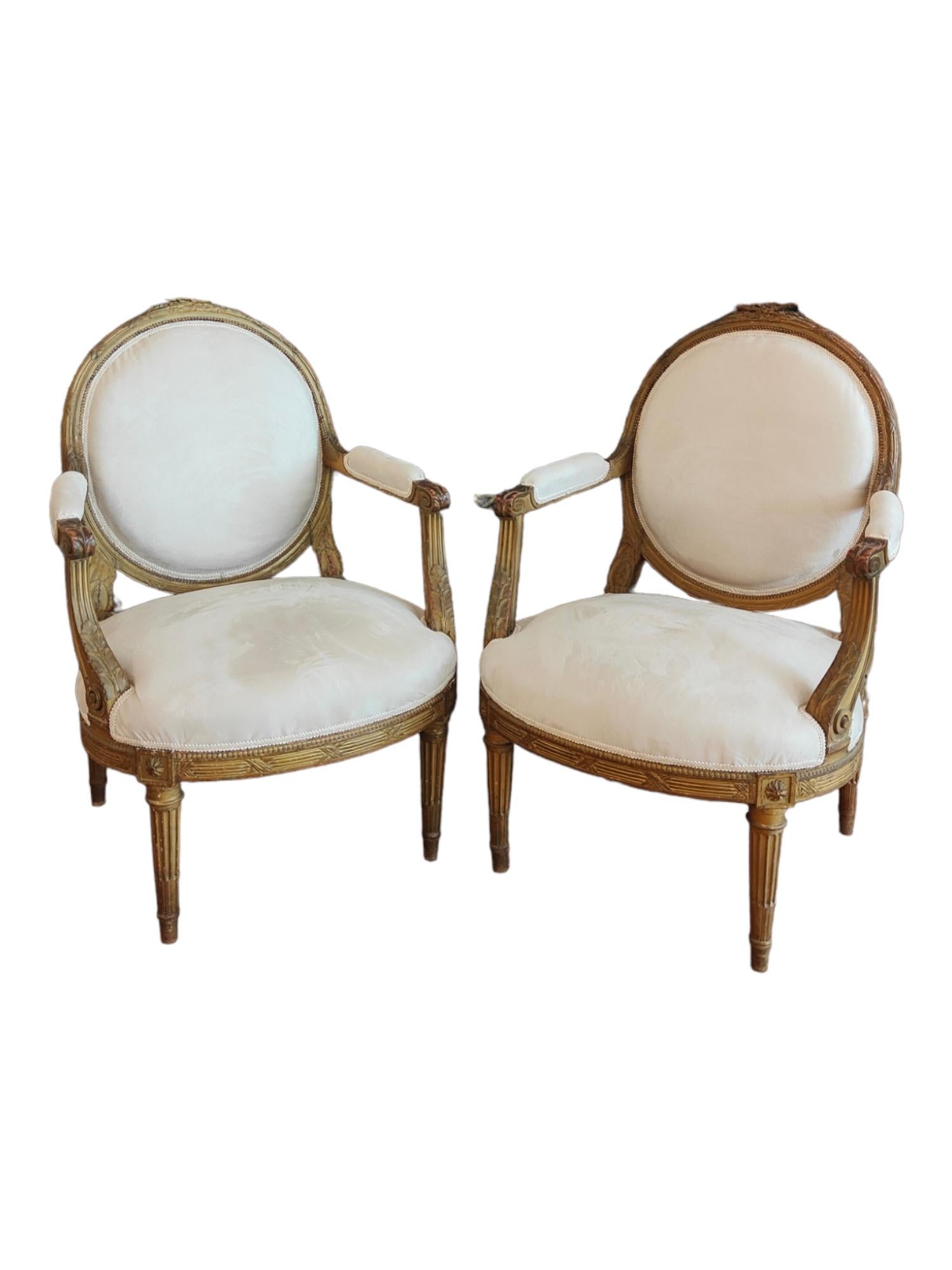 Paire de fauteuils français 18ème siècle Bon état - En vente à Madrid, ES