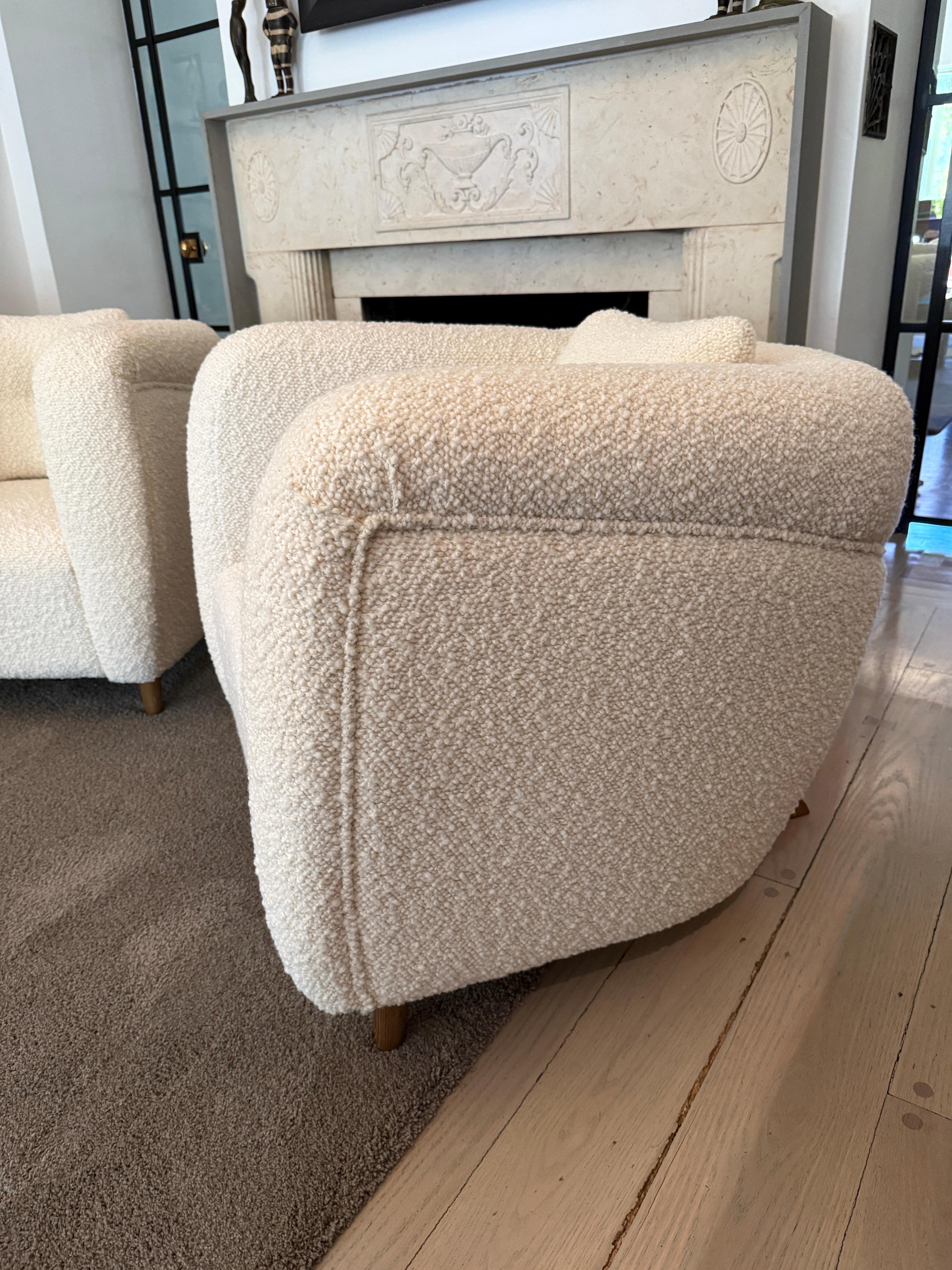 Paar französische Sessel nach einem original dänischen Design im Angebot 5