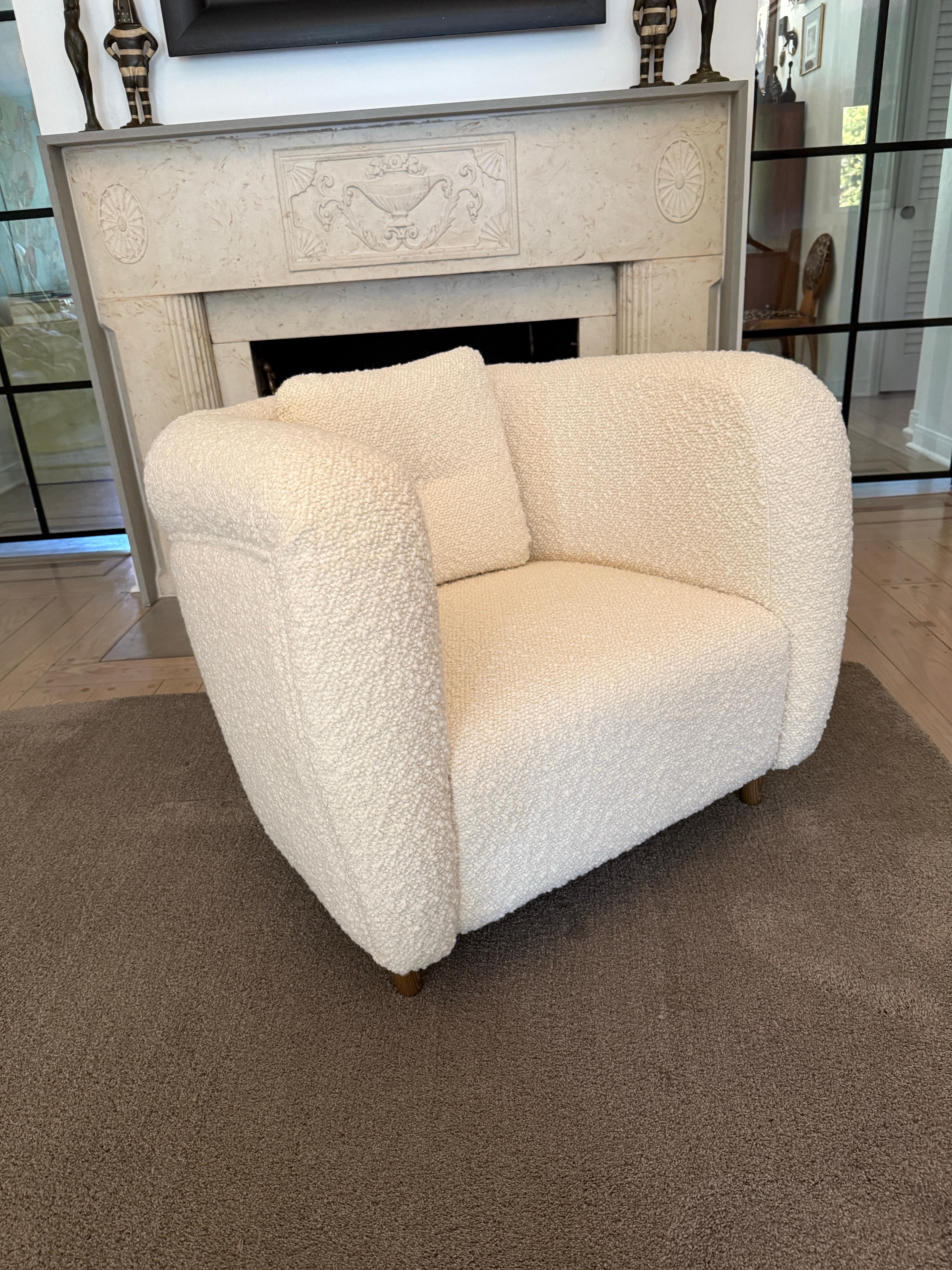 Paar französische Sessel nach einem original dänischen Design im Angebot 7