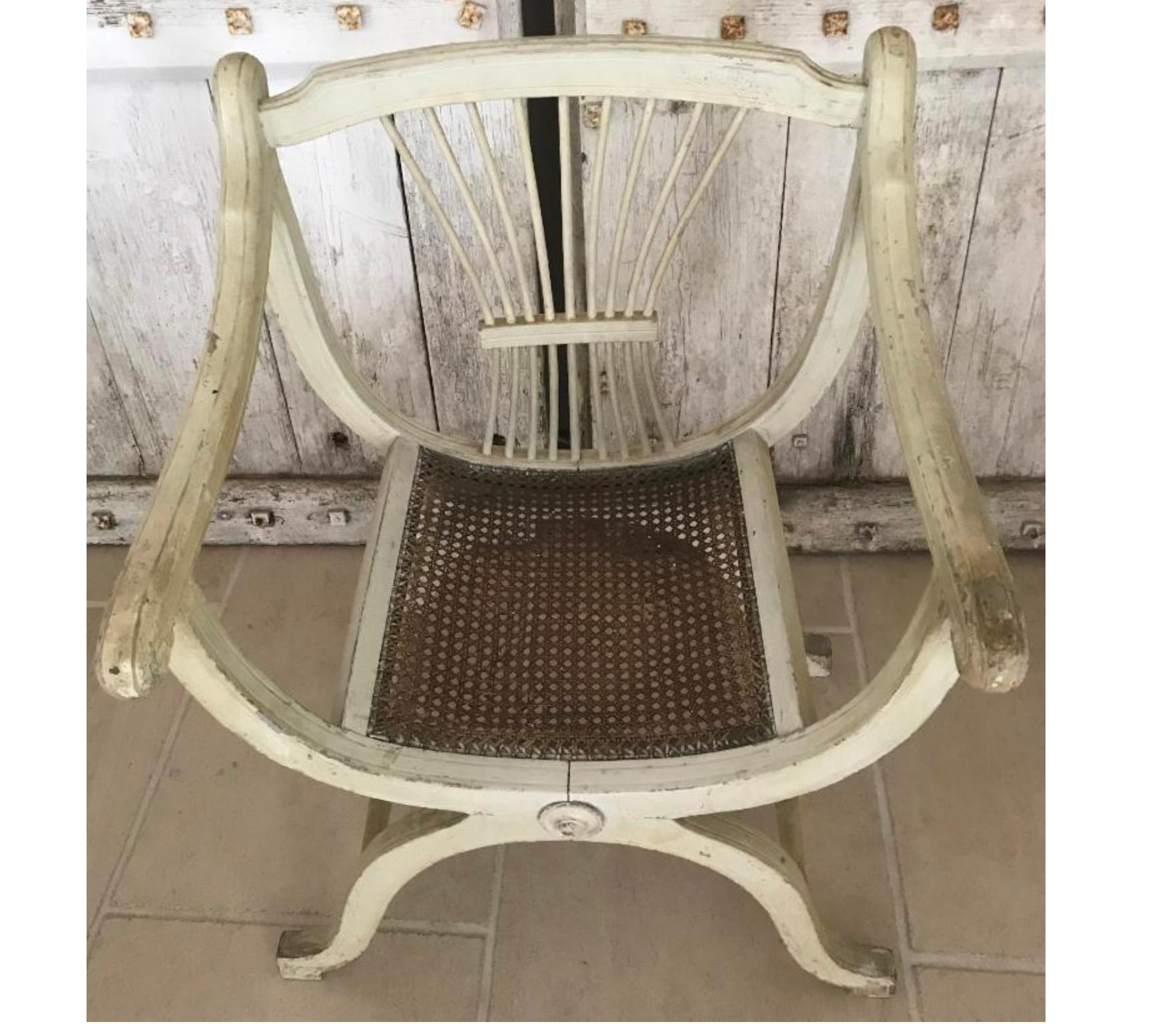 19th Century Pair of French Armchairs Fauteuil White Carved Back 1800s 1900s Antique Empire For Sale