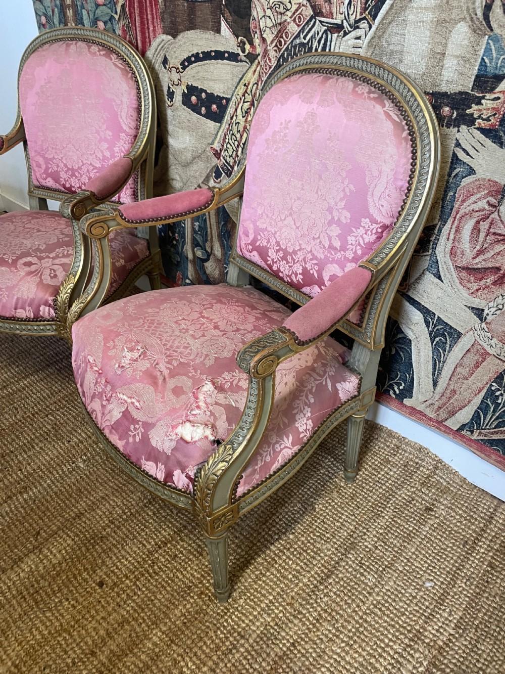 Pair of French armchairs / fauteuils In Good Condition For Sale In Budleigh Salterton, GB