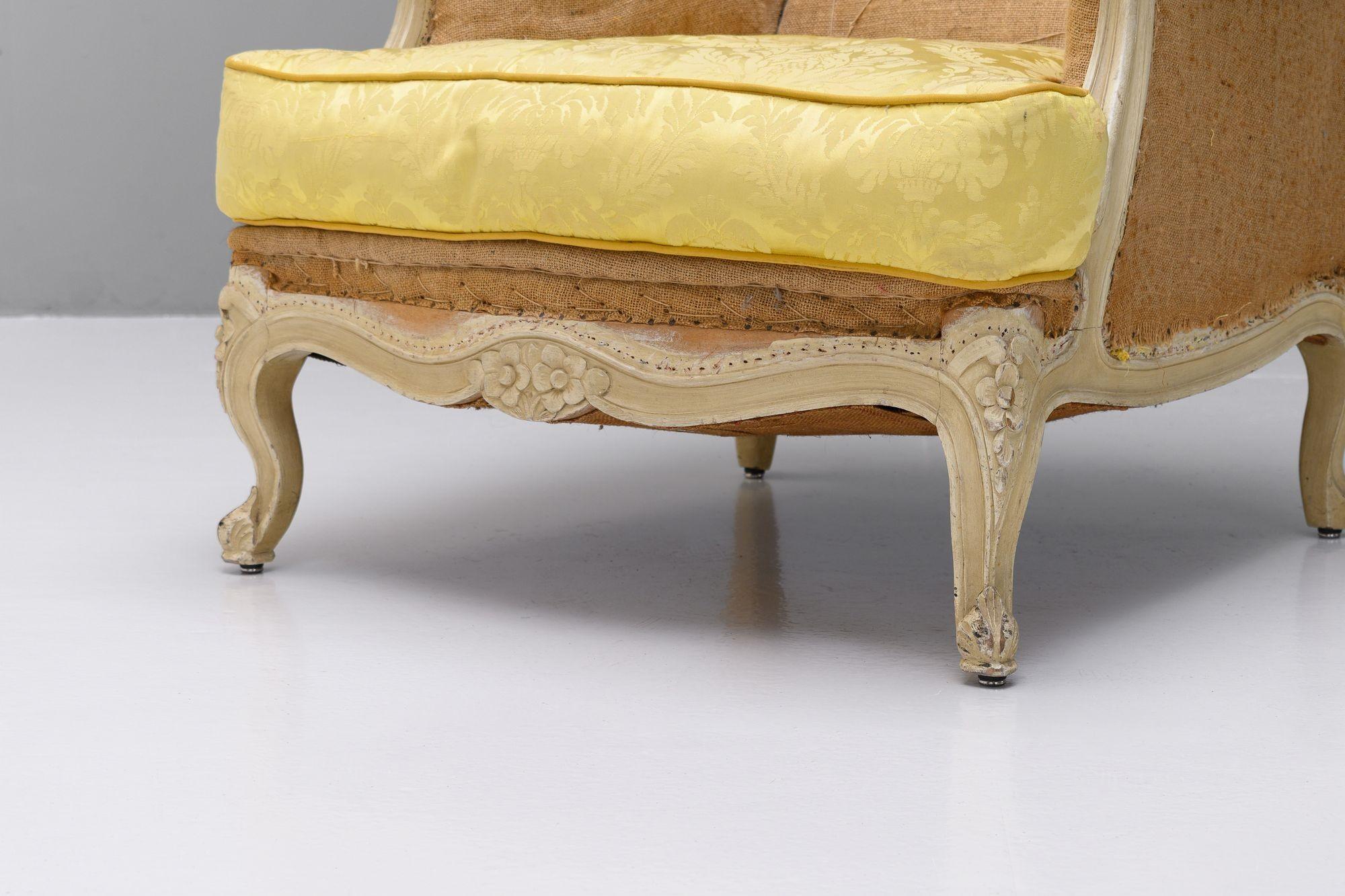 Pair of French Armchairs en vente 2
