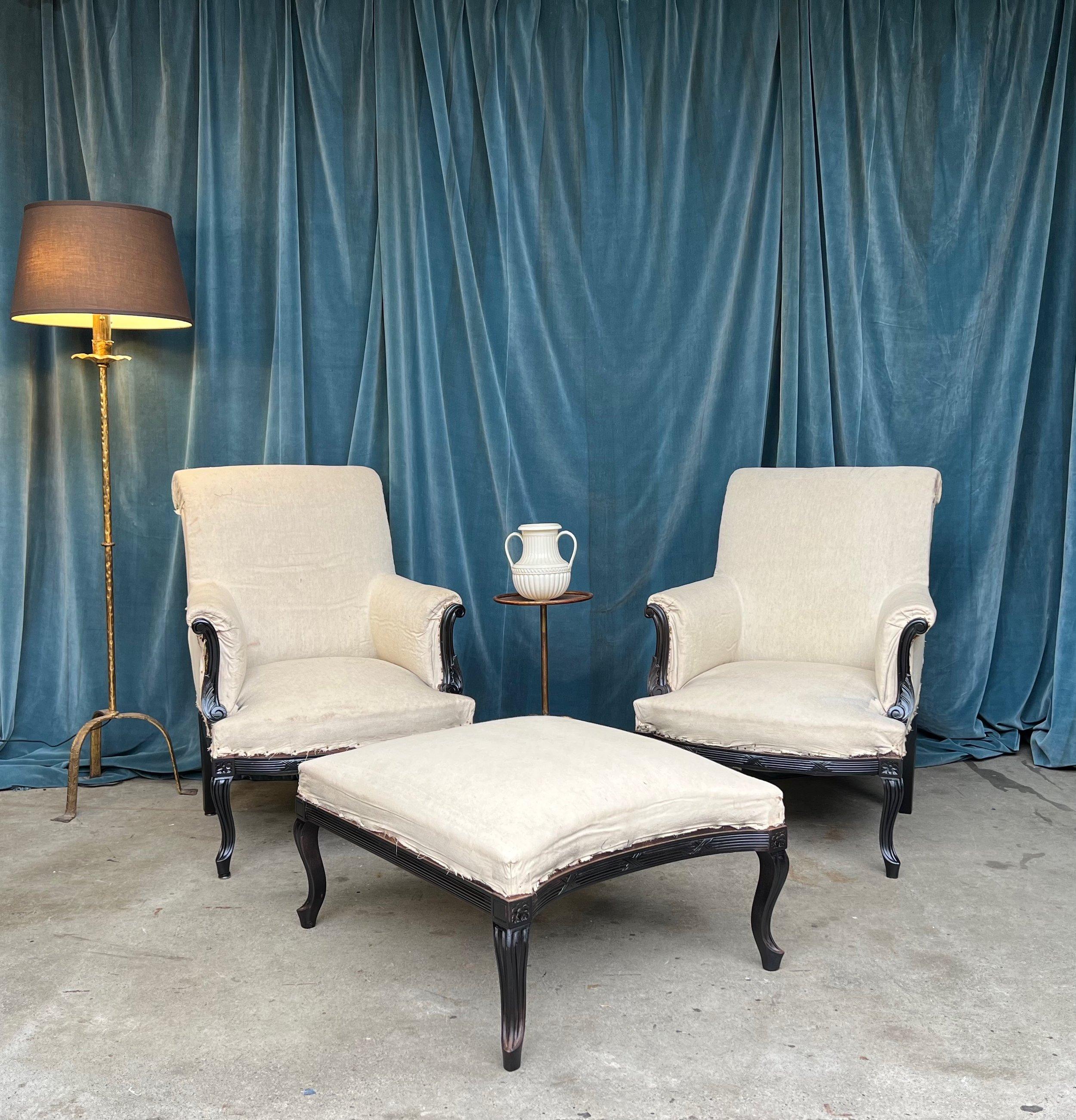 Napoleon III Pair of French Armchairs in Muslin with Matching Ottoman For Sale
