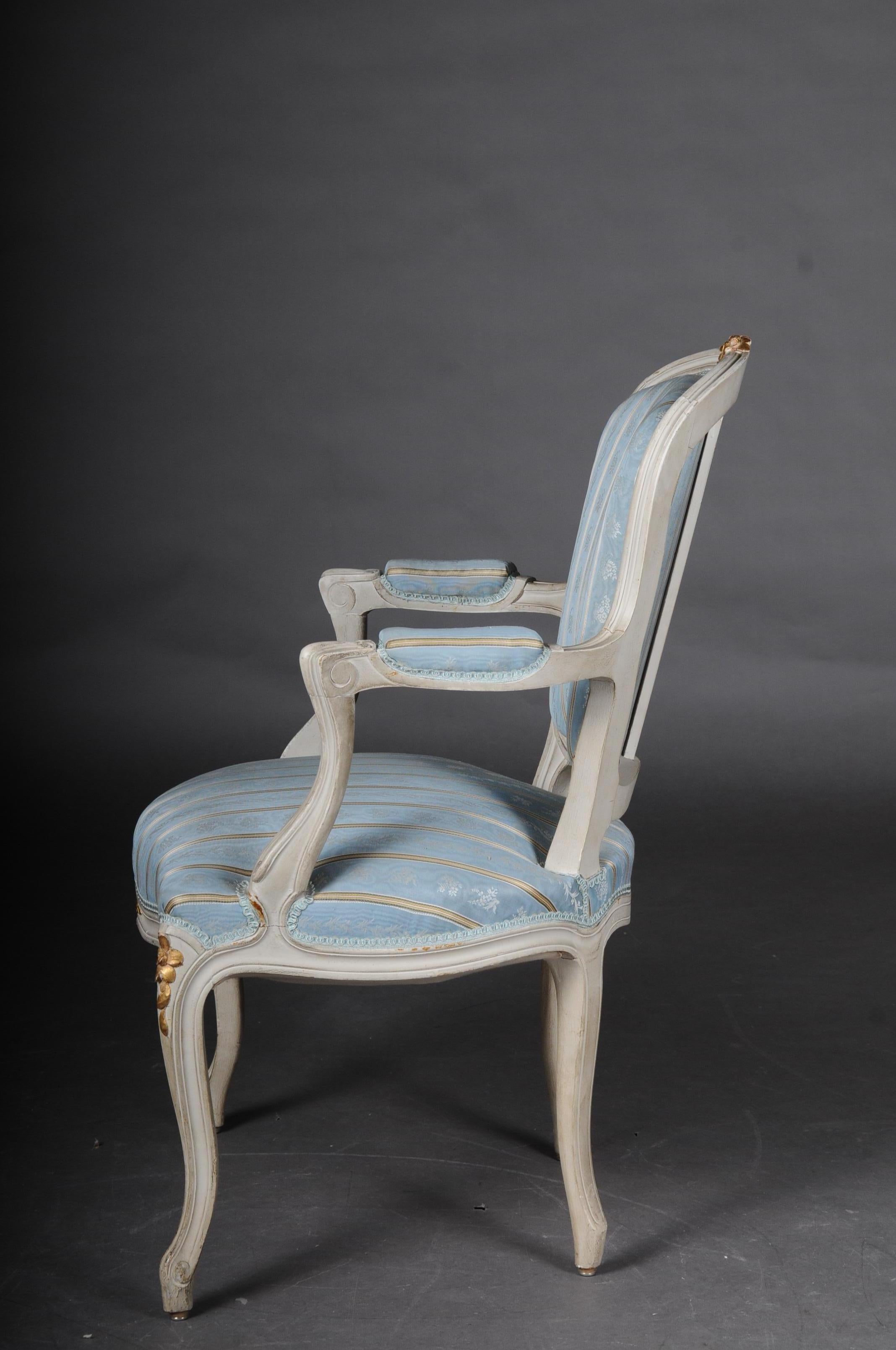 Pair of French Armchairs Louis XV Chairs, 20th Century In Good Condition For Sale In Berlin, DE