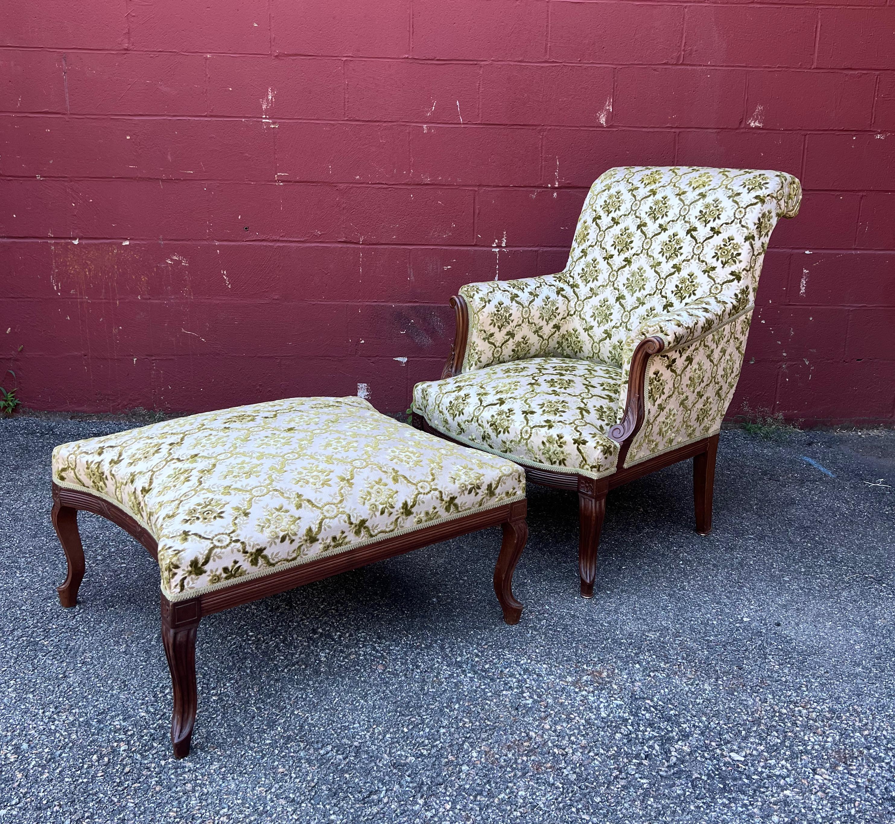 European Pair of French Armchairs with Matching Ottoman