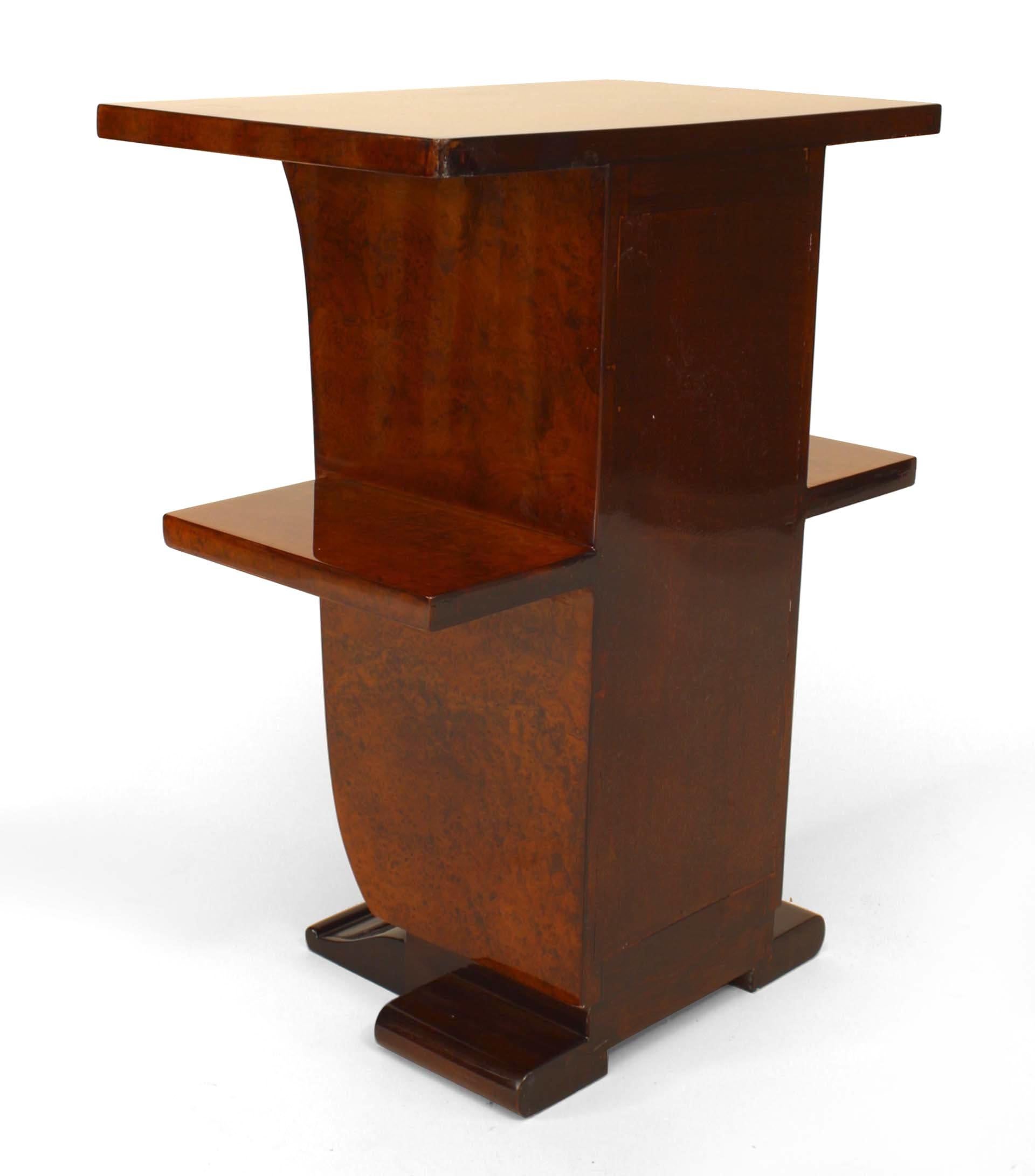 Paar französische Amboyna-Holz-Beistelltische im Art-déco-Stil (Mitte des 20. Jahrhunderts) im Angebot